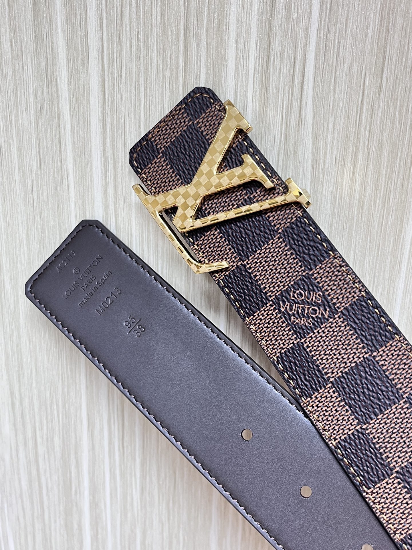 Louis Vuitton Male Basic Belt Cow Leather L