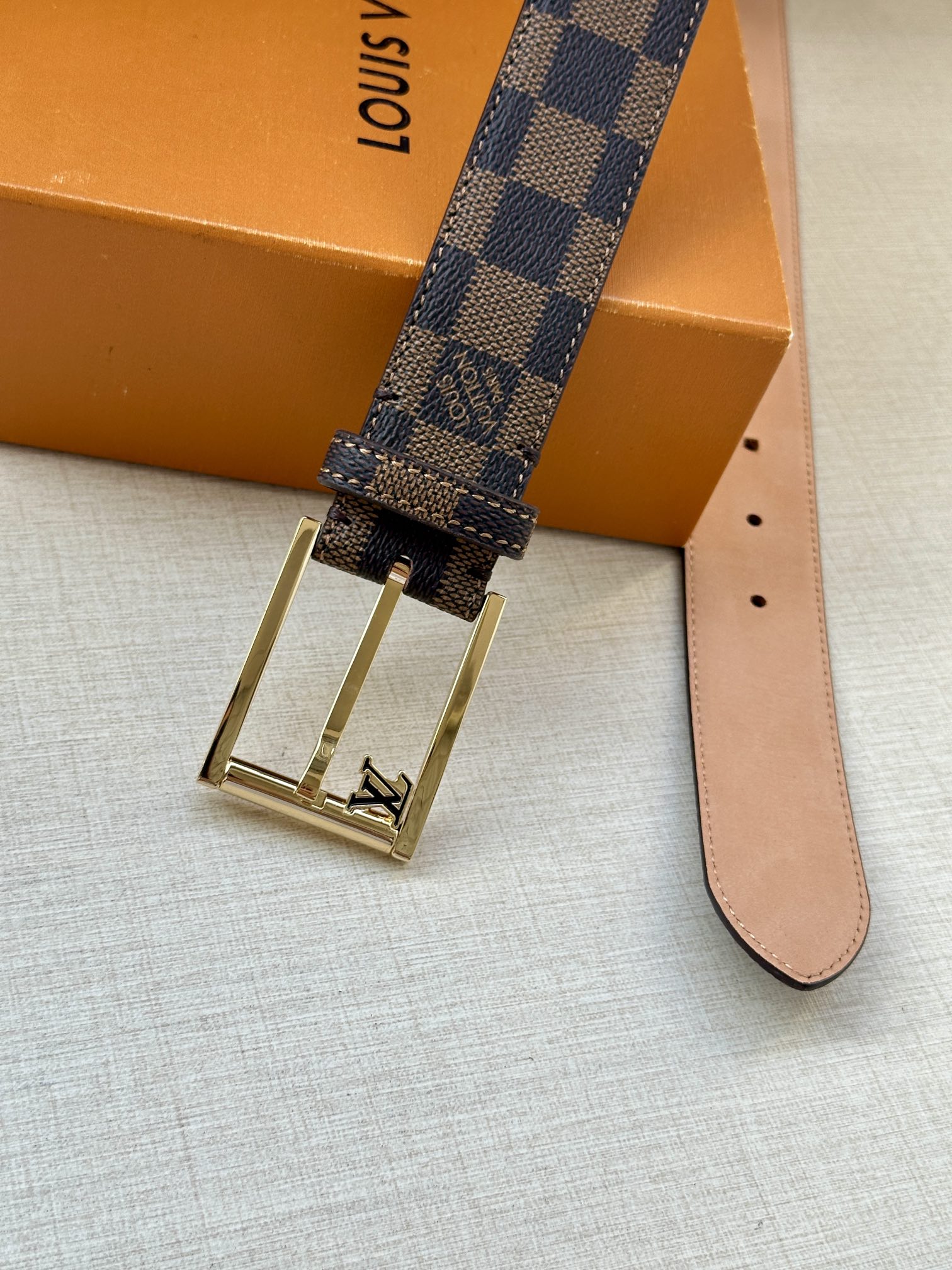 Louis Vuitton Male Basic Belt Canvas M-l