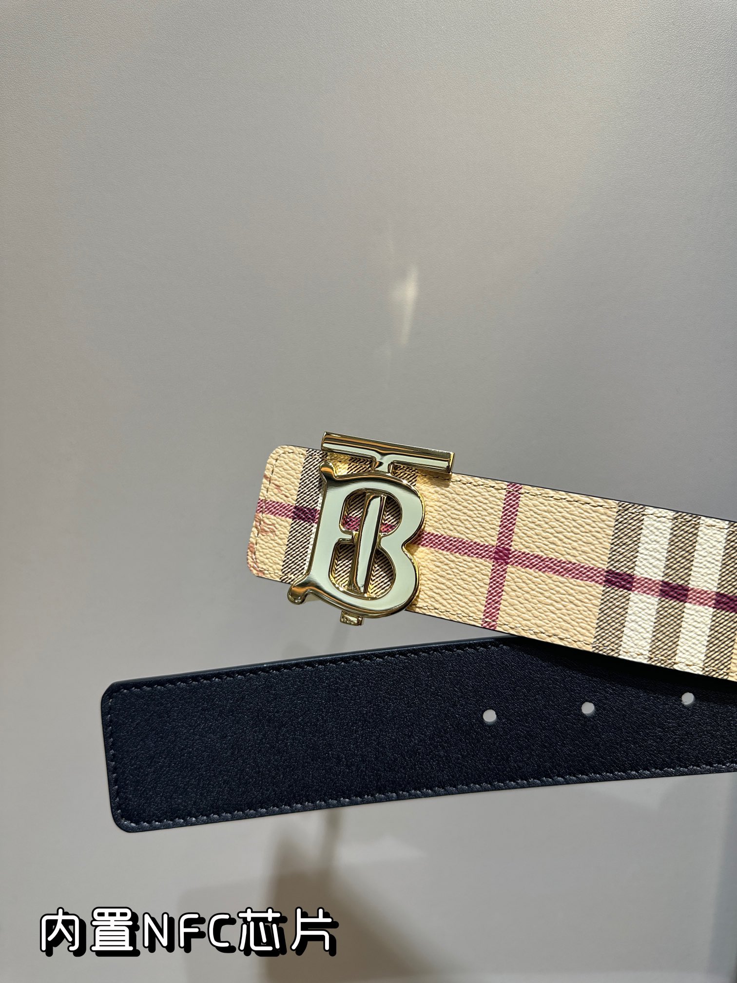 Burberry Basic Belt M