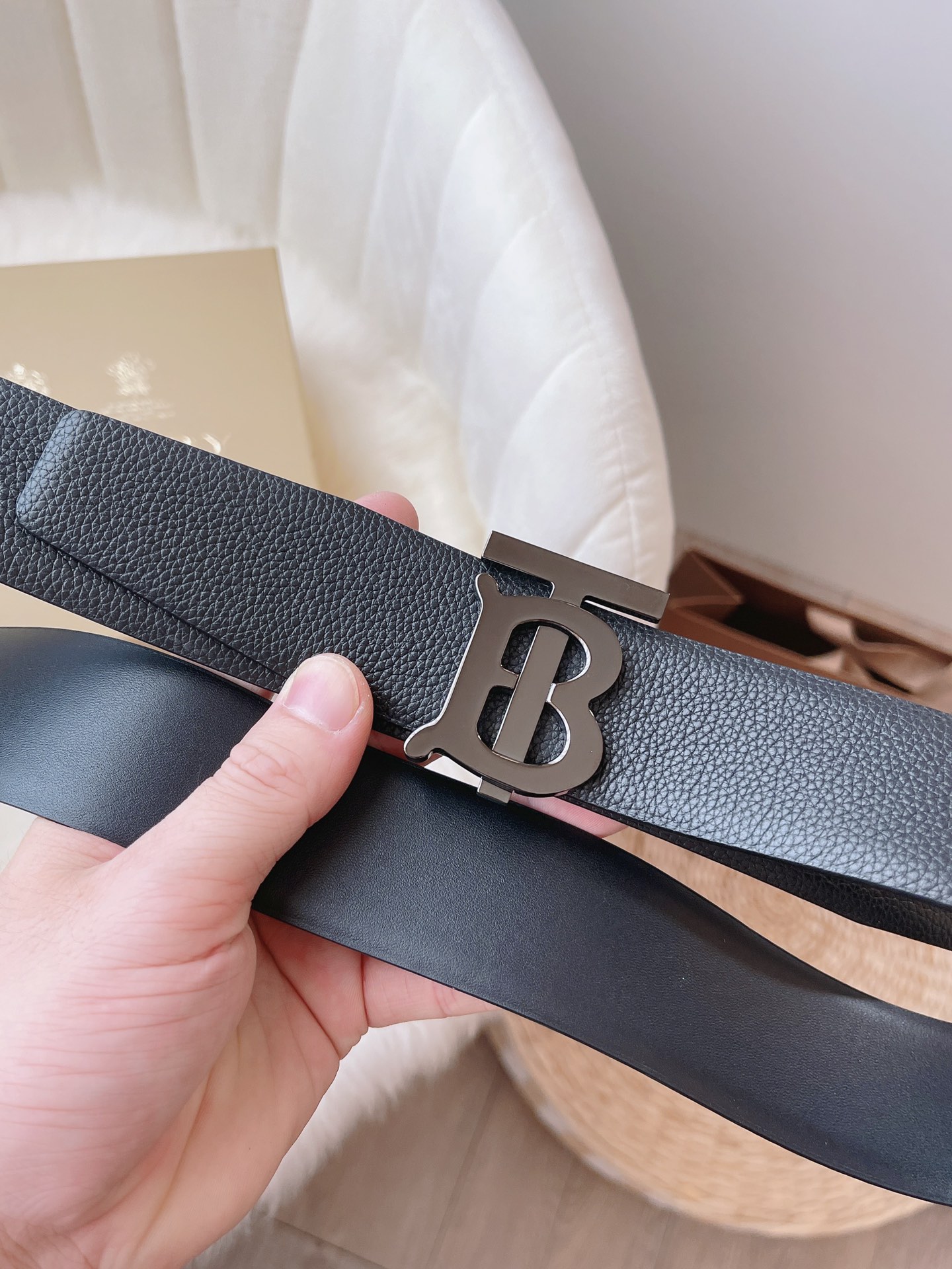 Burberry Male Leather Belt 40mm