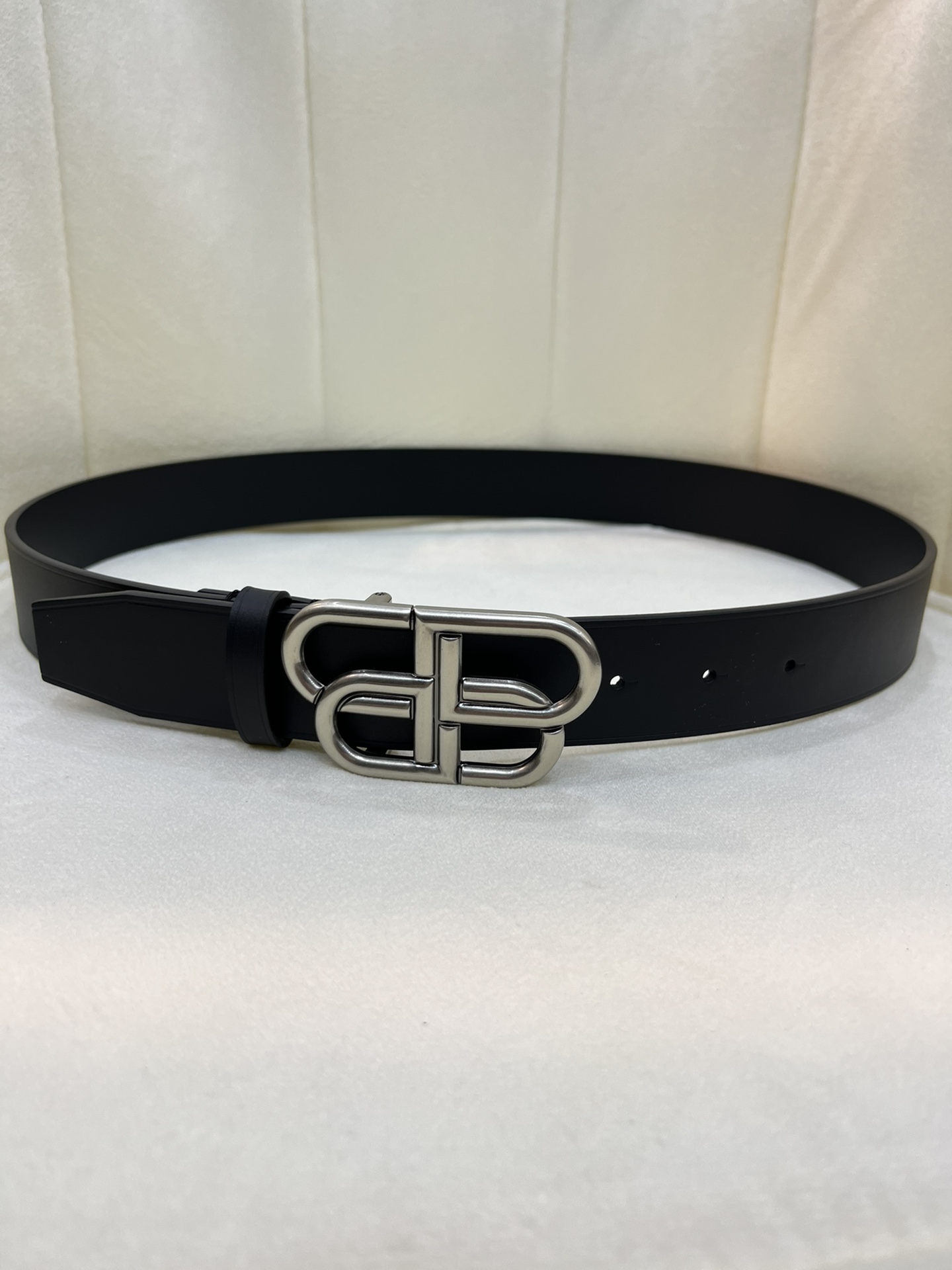 Balenciaga Basic Belt Cow Leather M