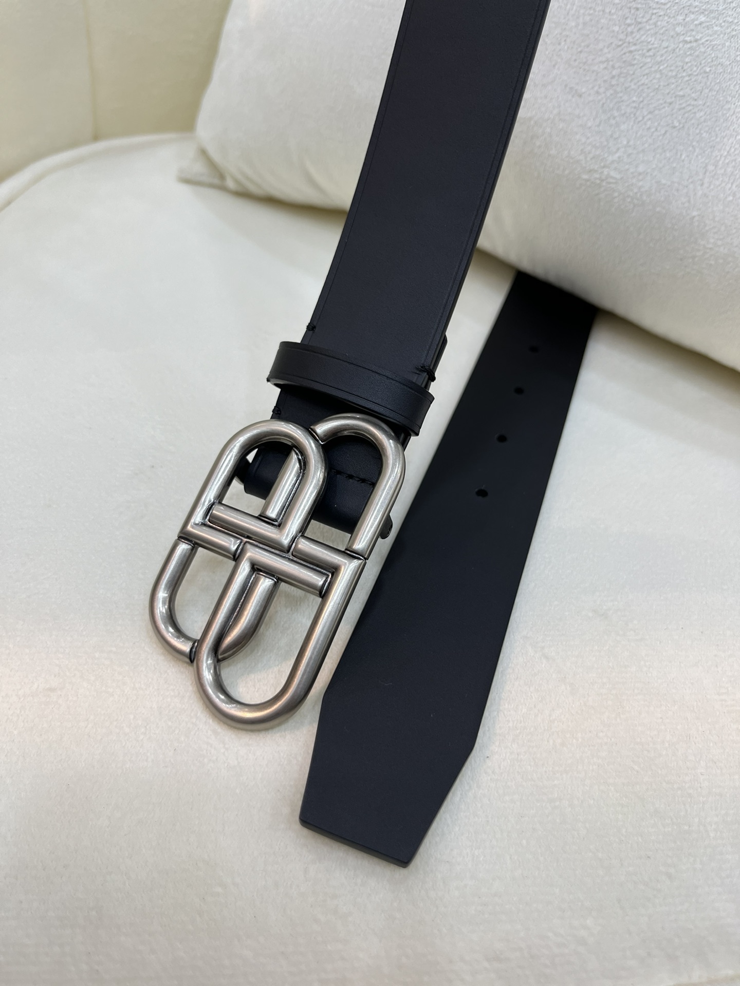 Balenciaga Basic Belt Cow Leather M