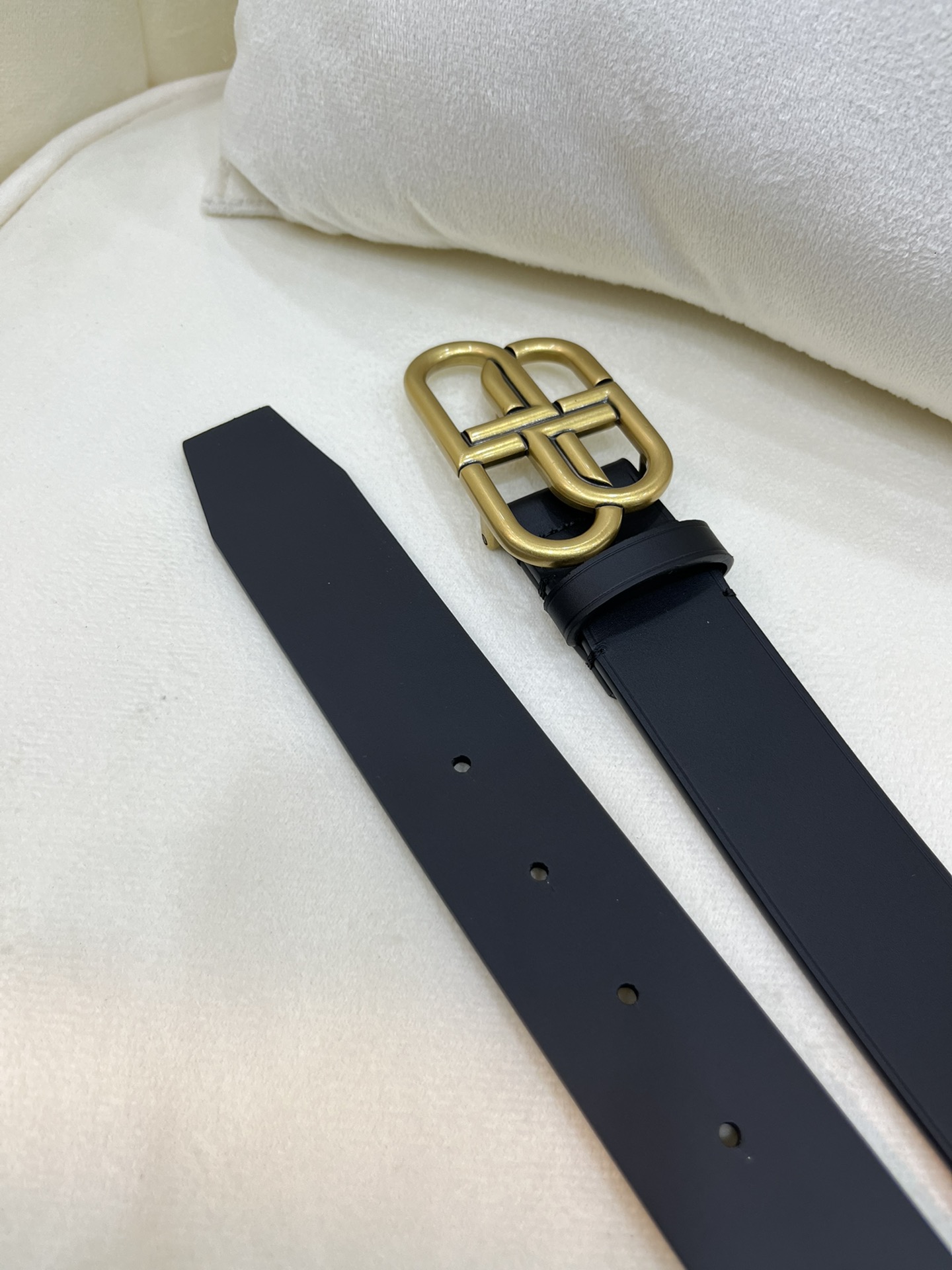 Balenciaga Basic Belt Cow Leather M