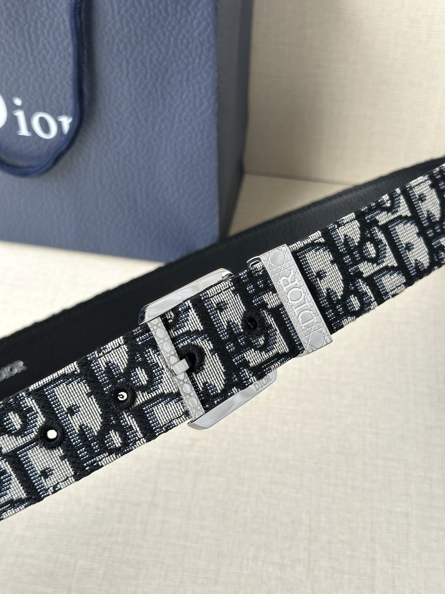 Dior Male Pin Buckle Belt Cow Leather Brown Adjustable M