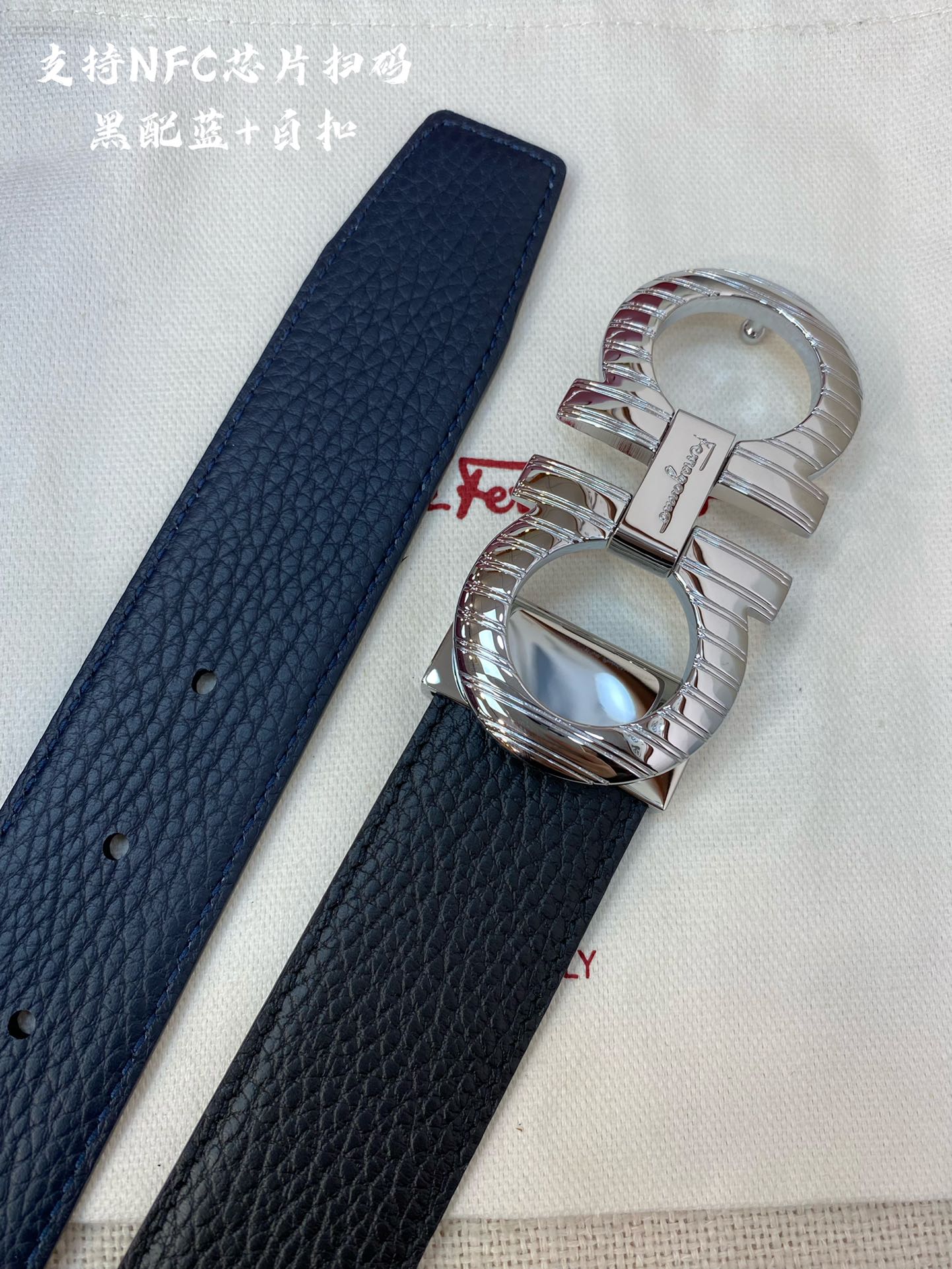 Salvatore Ferragamo Male Leather Belt Cow Leather M