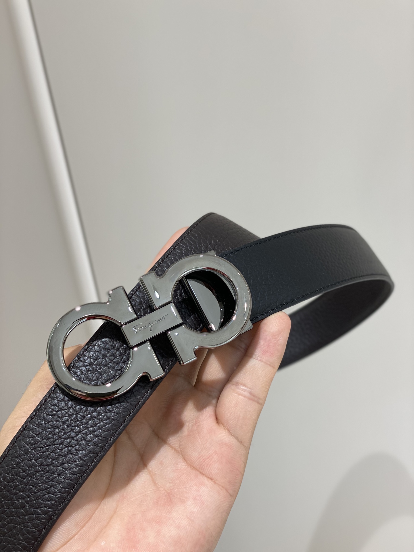 Salvatore Ferragamo Leather Belt Cow Leather L