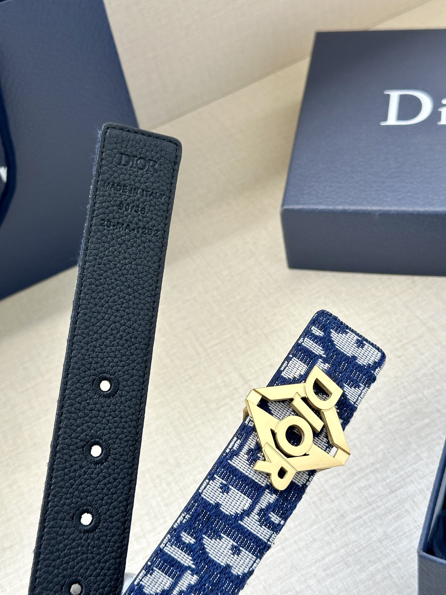 Dior Male Basic Belt M