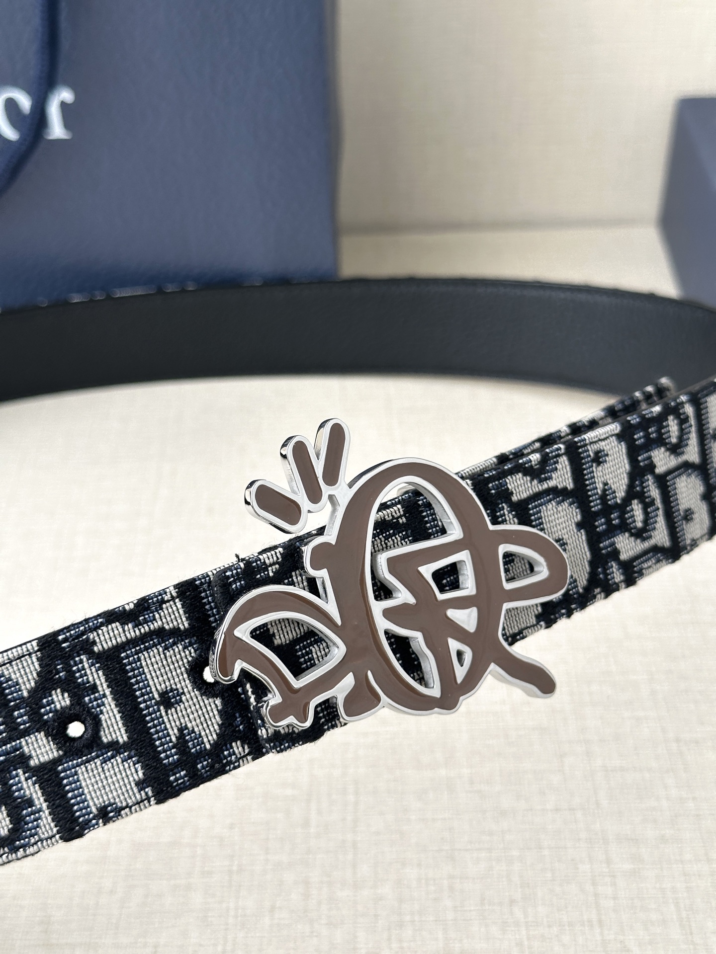 Basic Belt White S-m-l