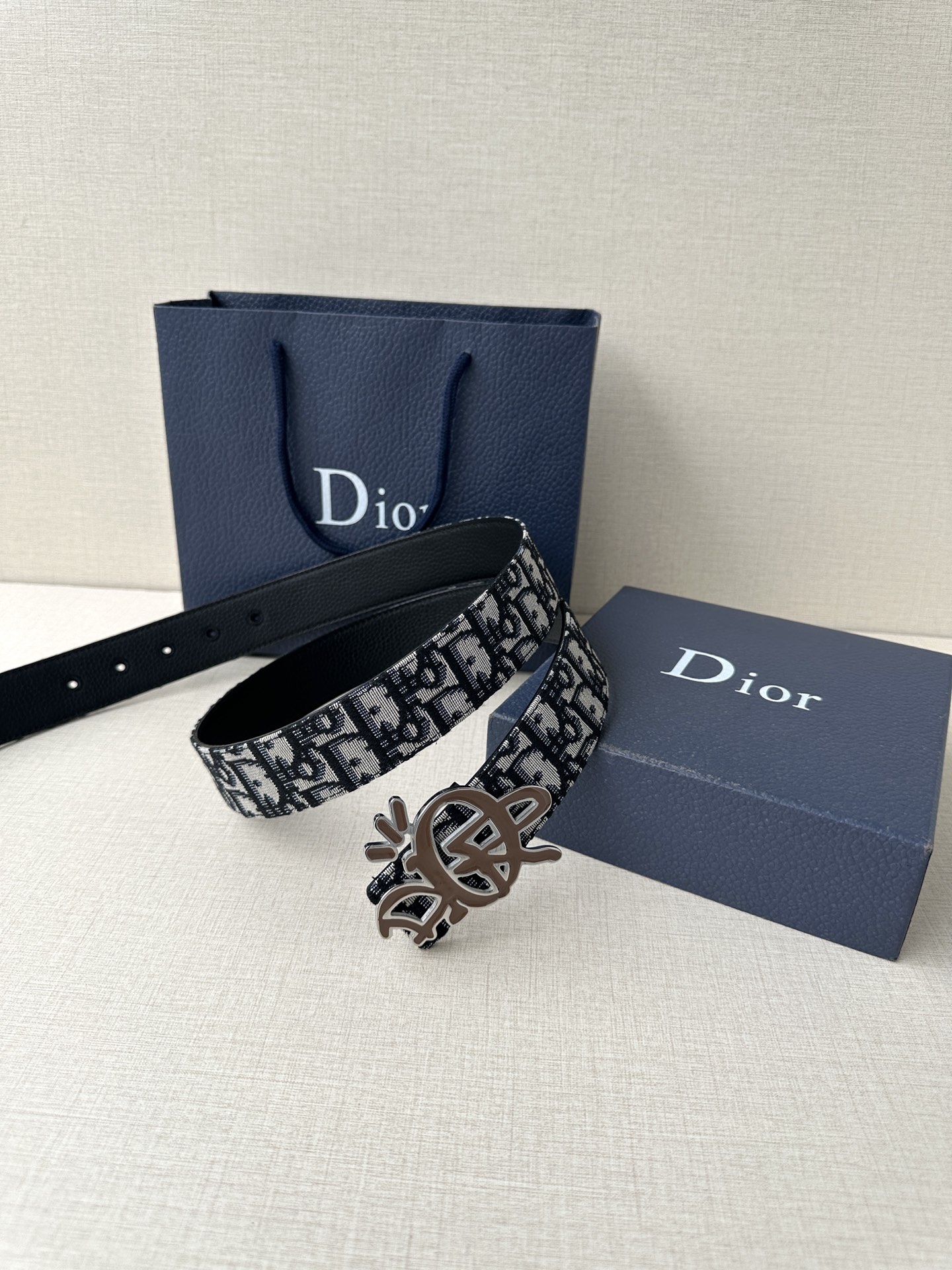 Basic Belt White S-m-l