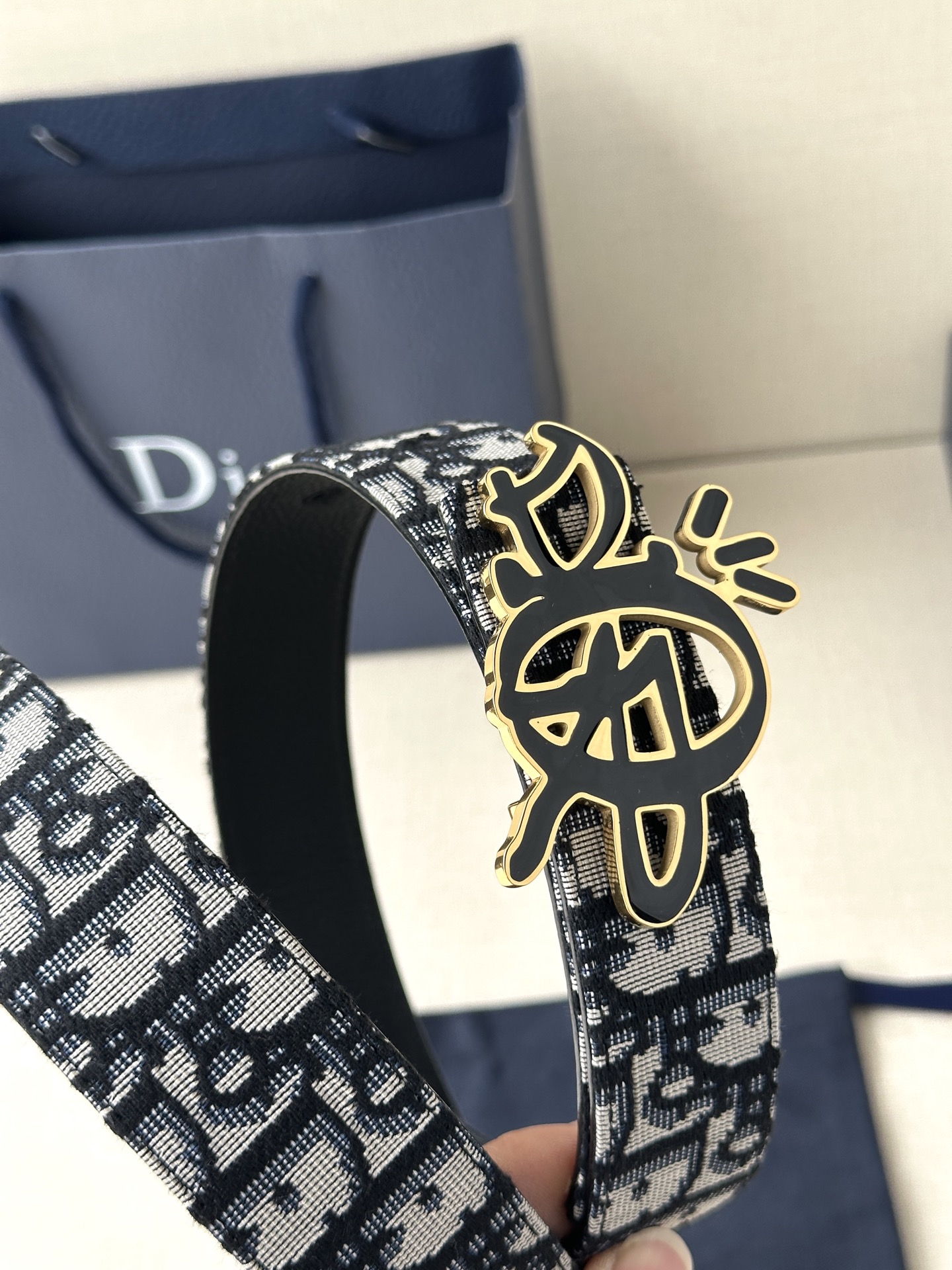 Basic Belt White S-m-l