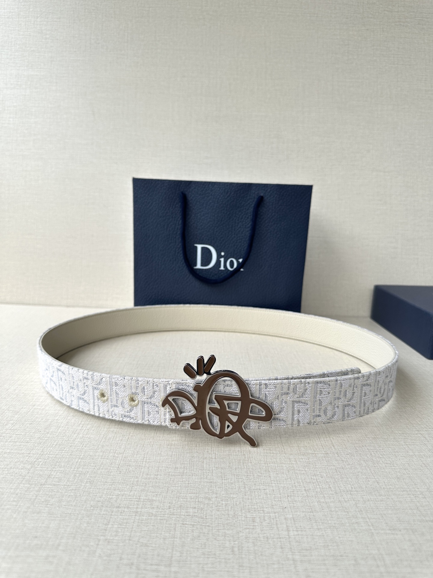 Basic Belt White S-m-l