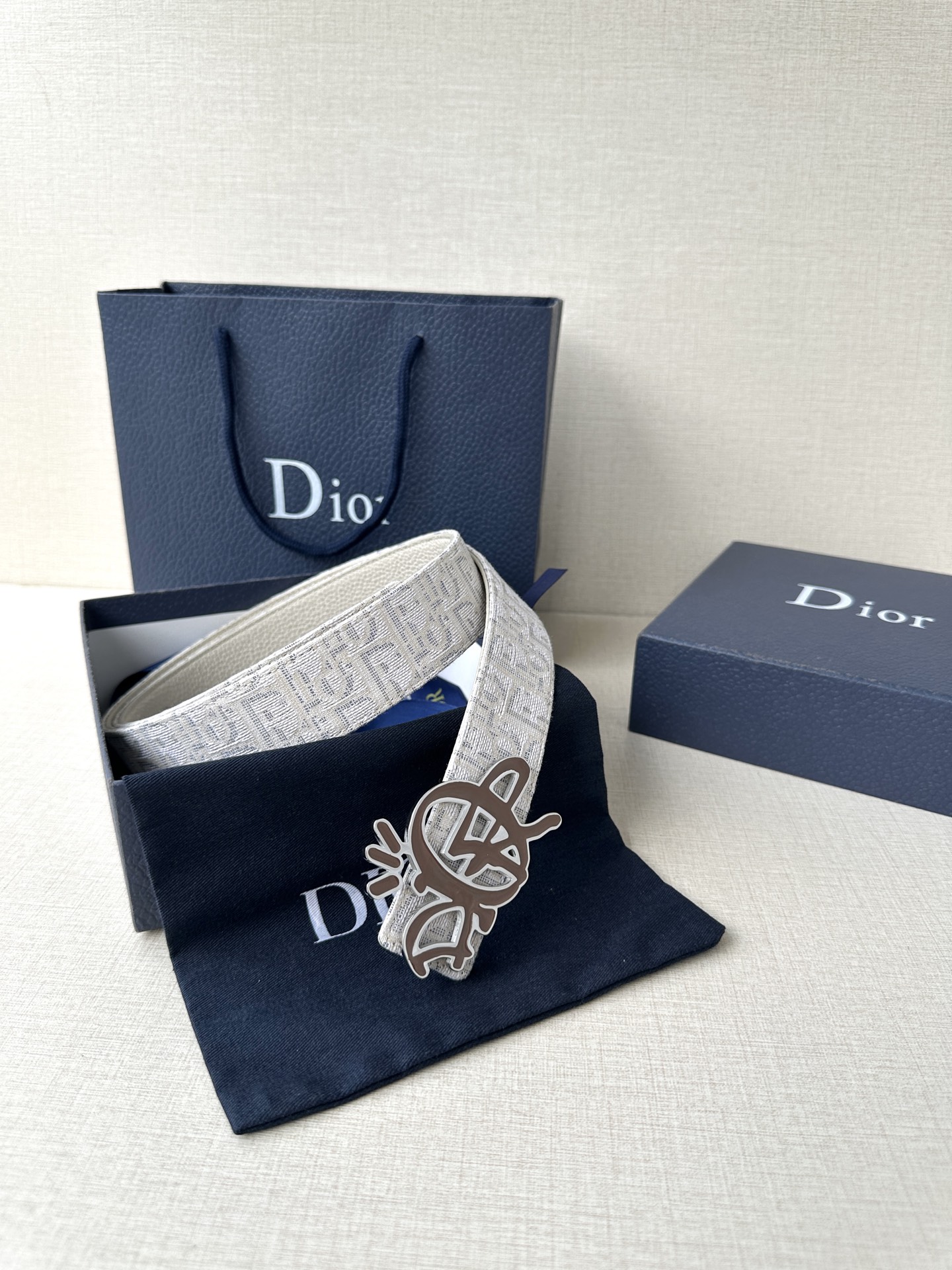 Basic Belt White S-m-l