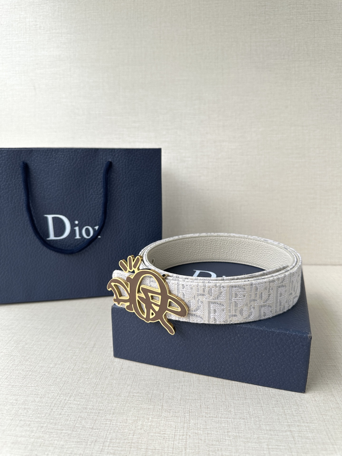 Basic Belt White S-m-l