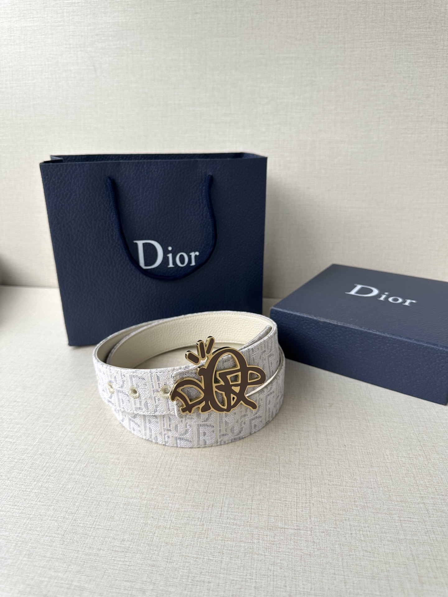 Basic Belt White S-m-l