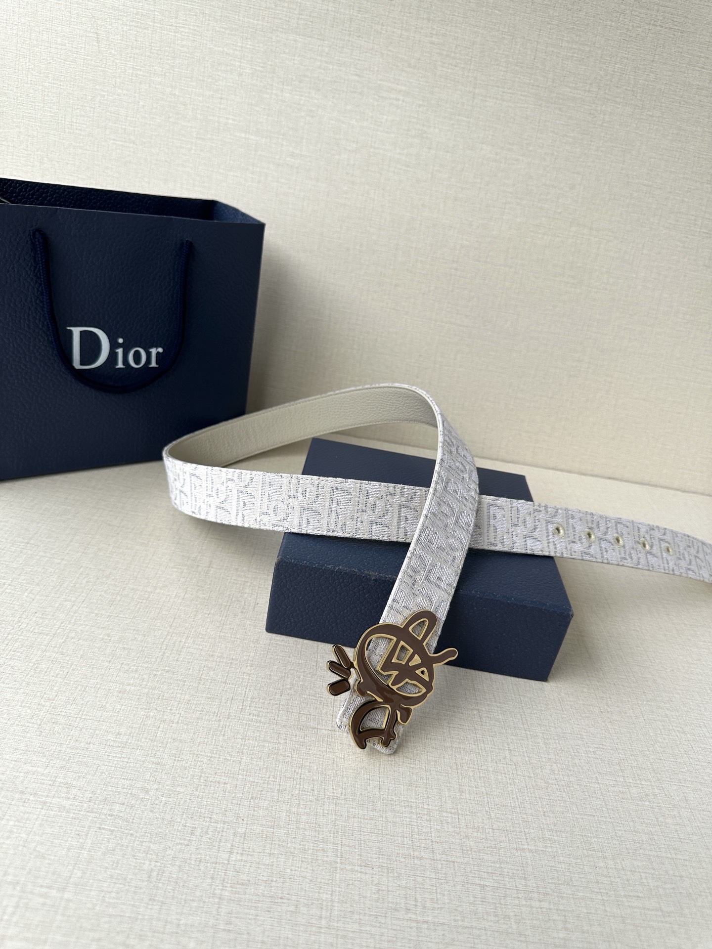 Basic Belt White S-m-l