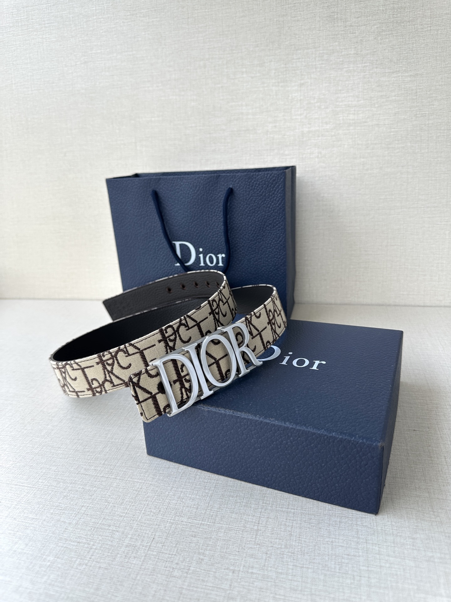 Basic Belt White S-m-l