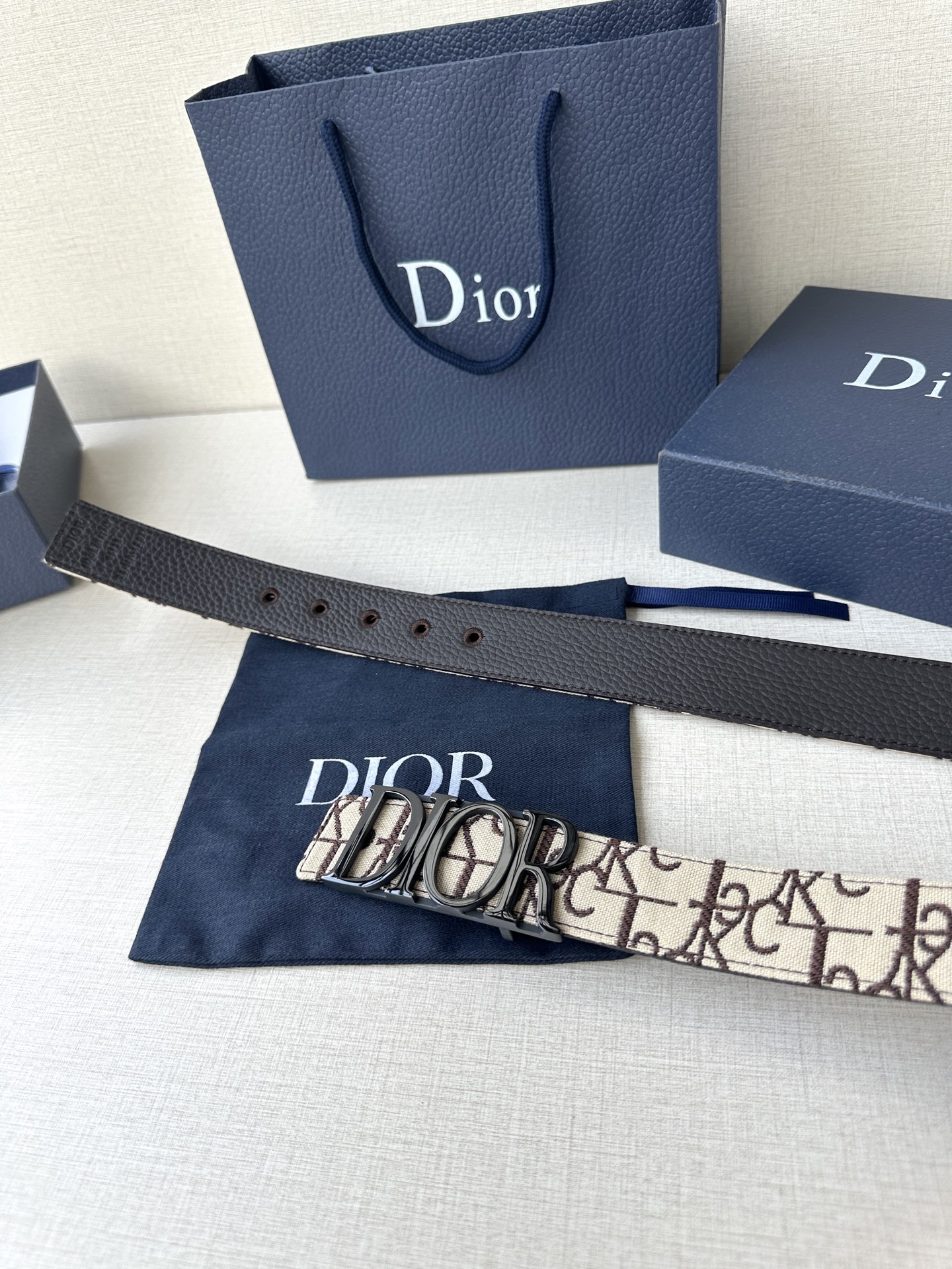 Basic Belt White S-m-l