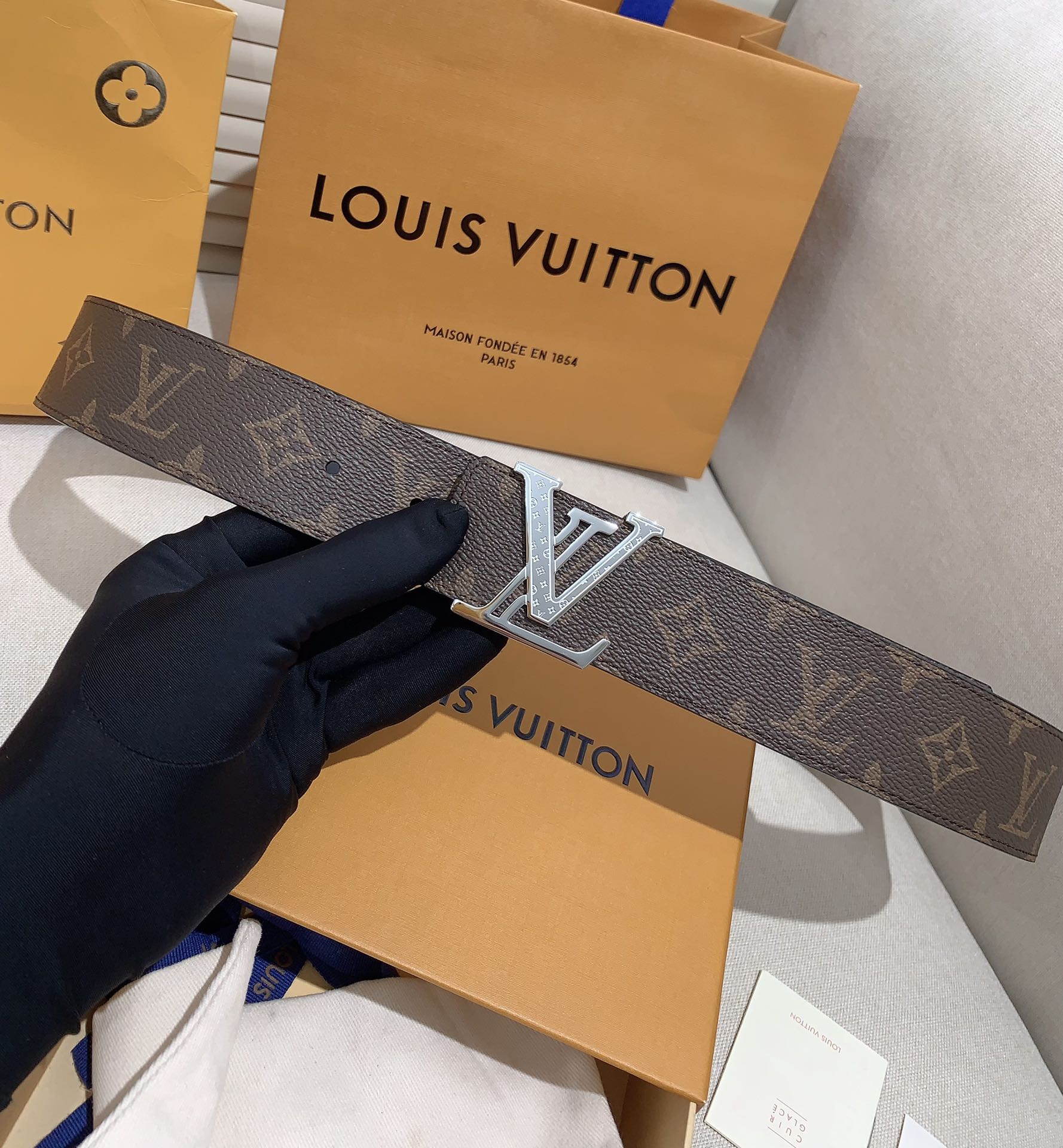 Louis Vuitton Basic Belt