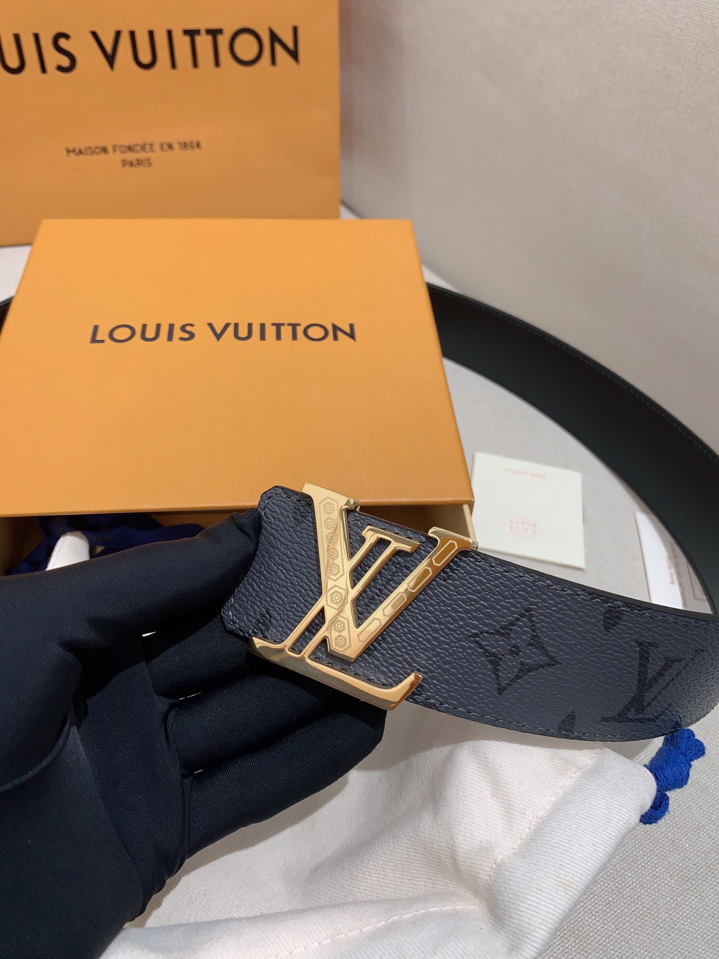 Louis Vuitton Basic Belt