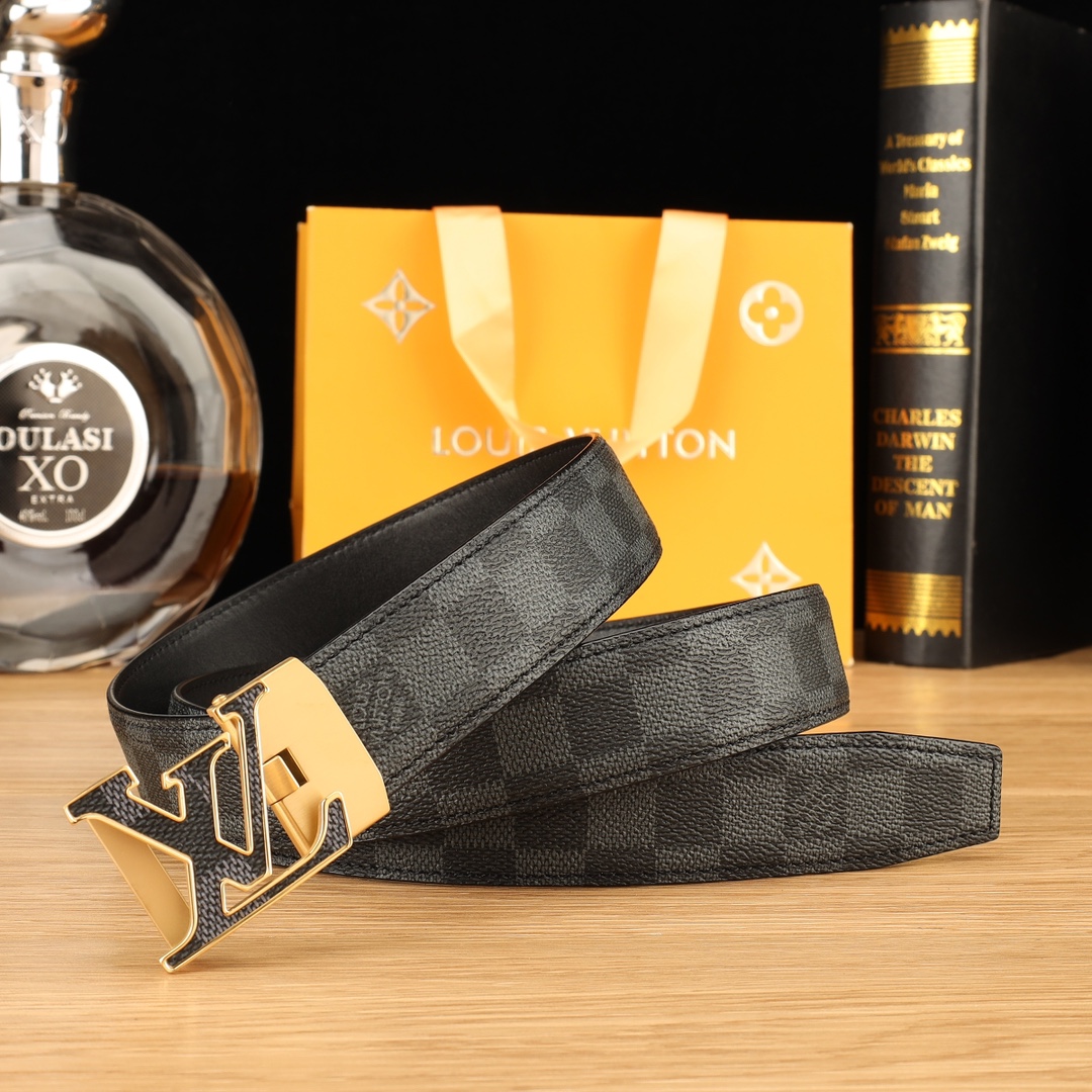 Louis Vuitton Basic Belt