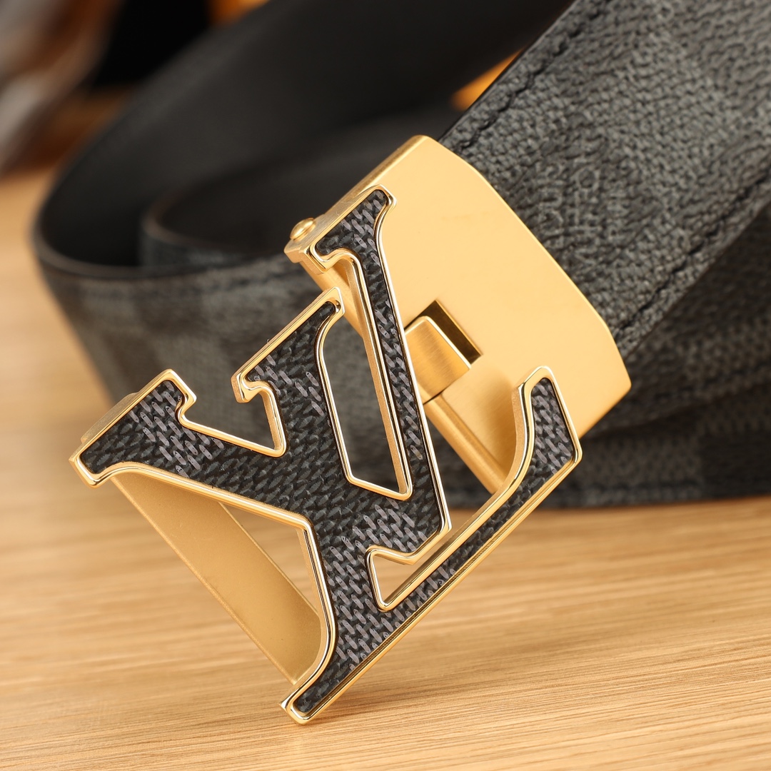 Louis Vuitton Basic Belt