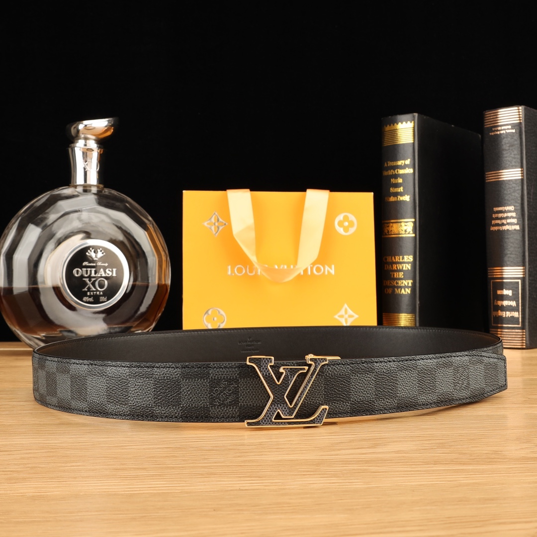 Louis Vuitton Basic Belt