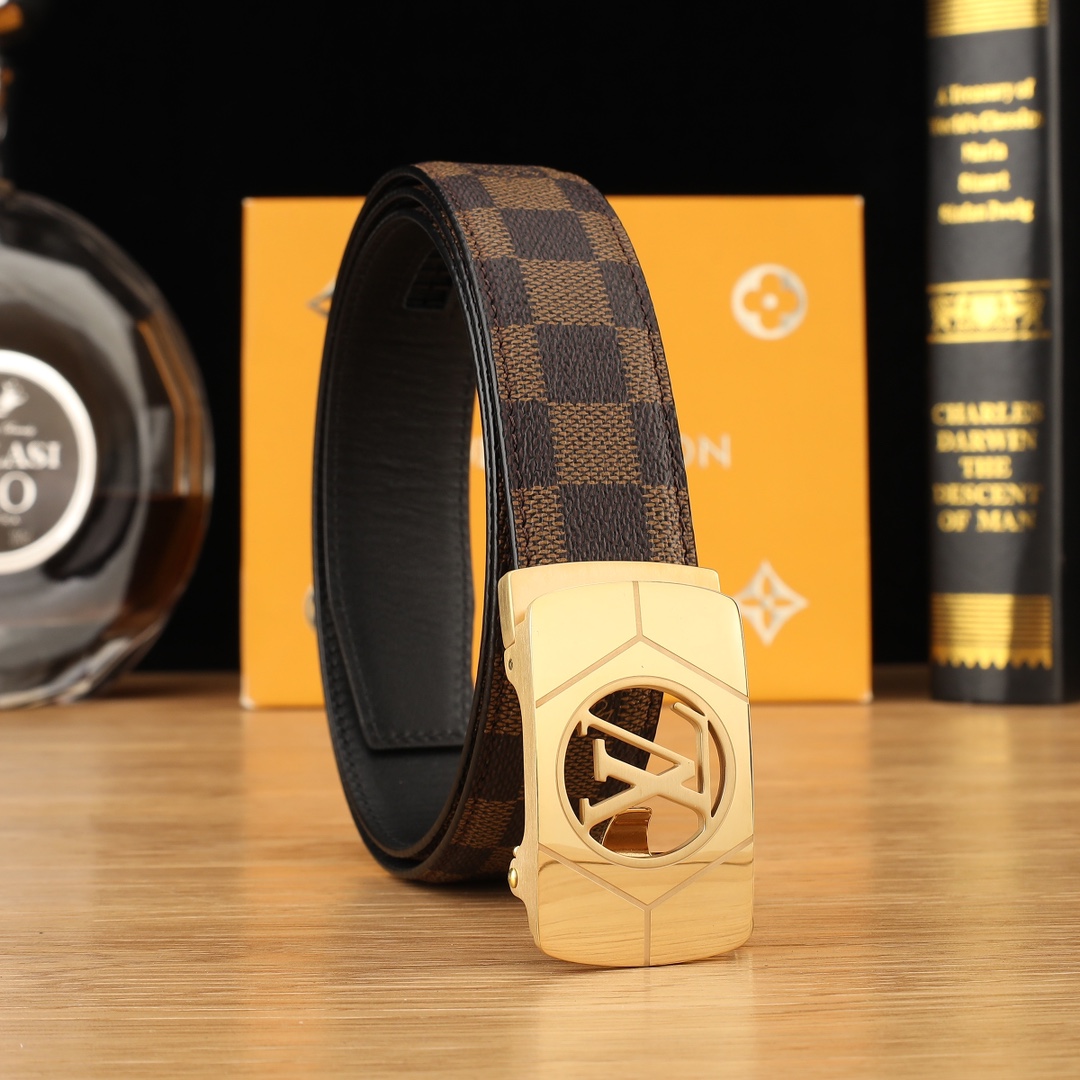 Louis Vuitton Basic Belt