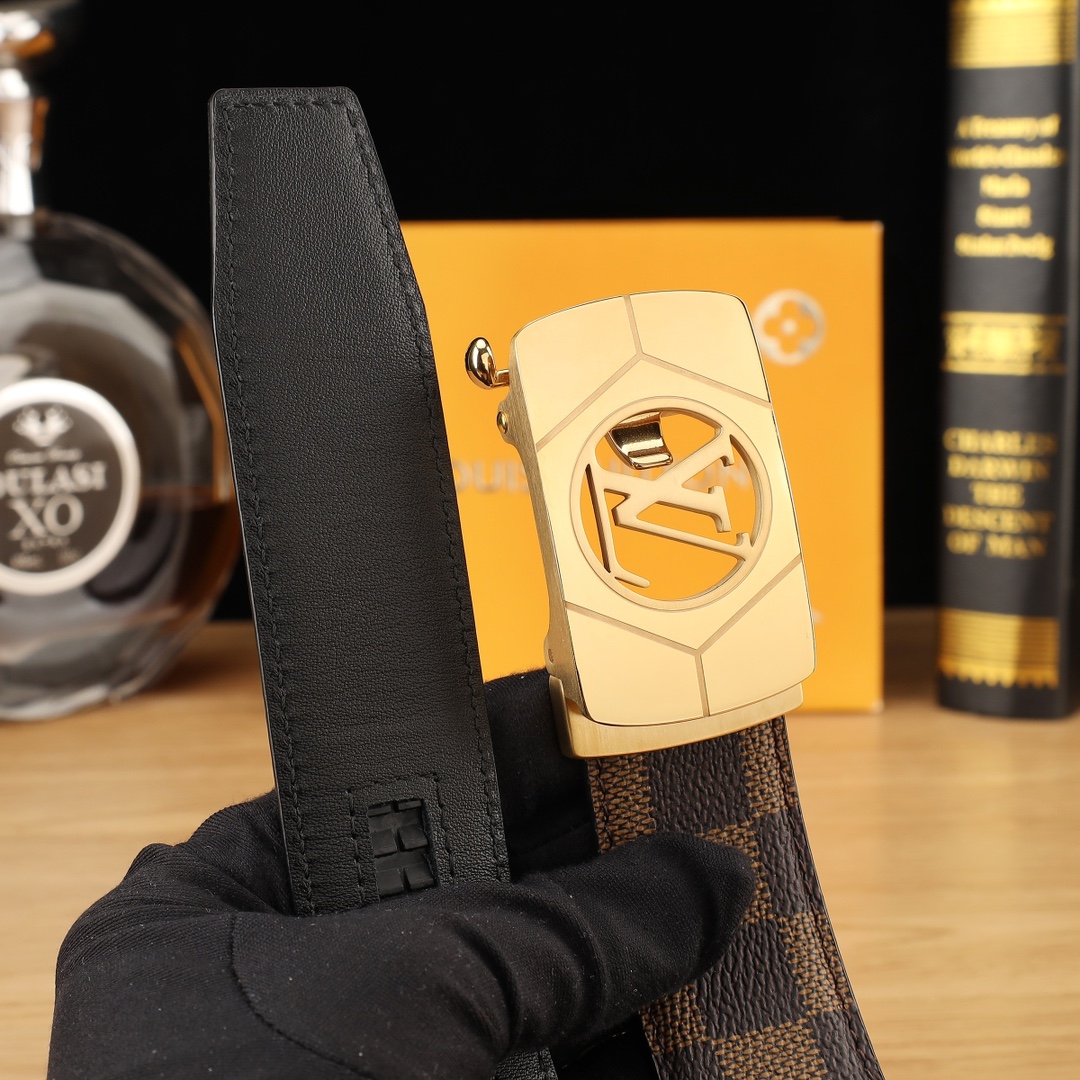 Louis Vuitton Basic Belt