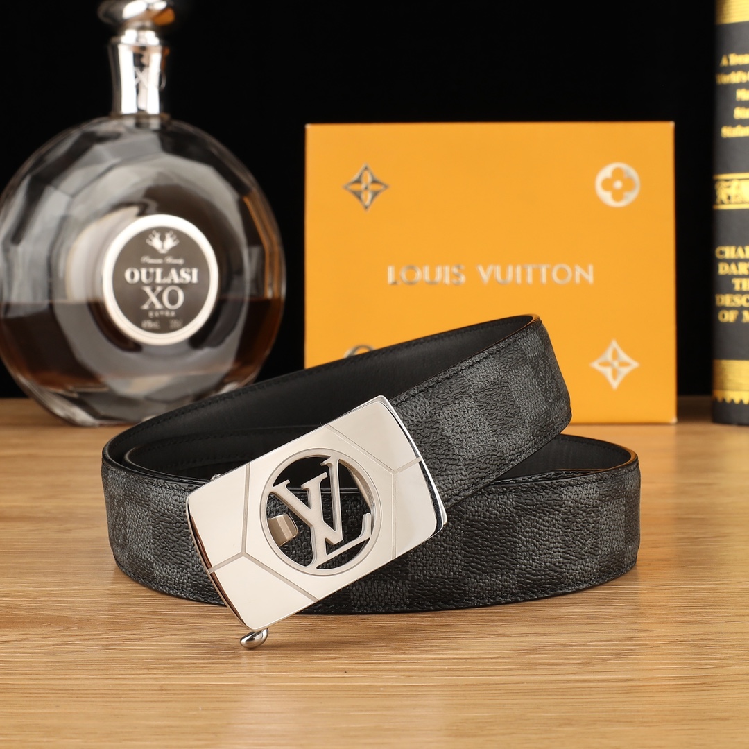 Louis Vuitton Basic Belt