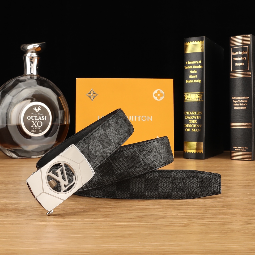 Louis Vuitton Basic Belt