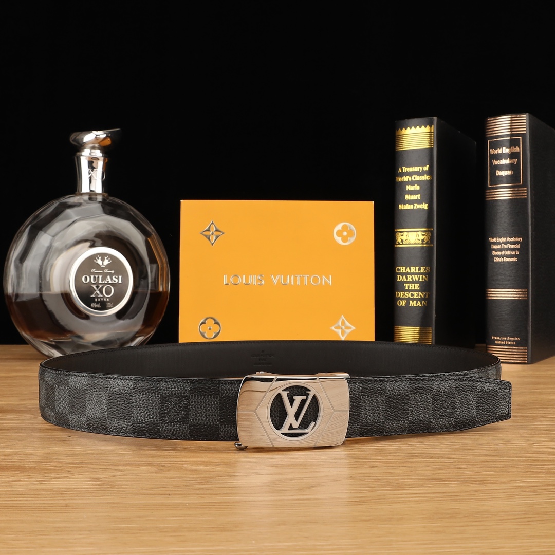 Louis Vuitton Basic Belt