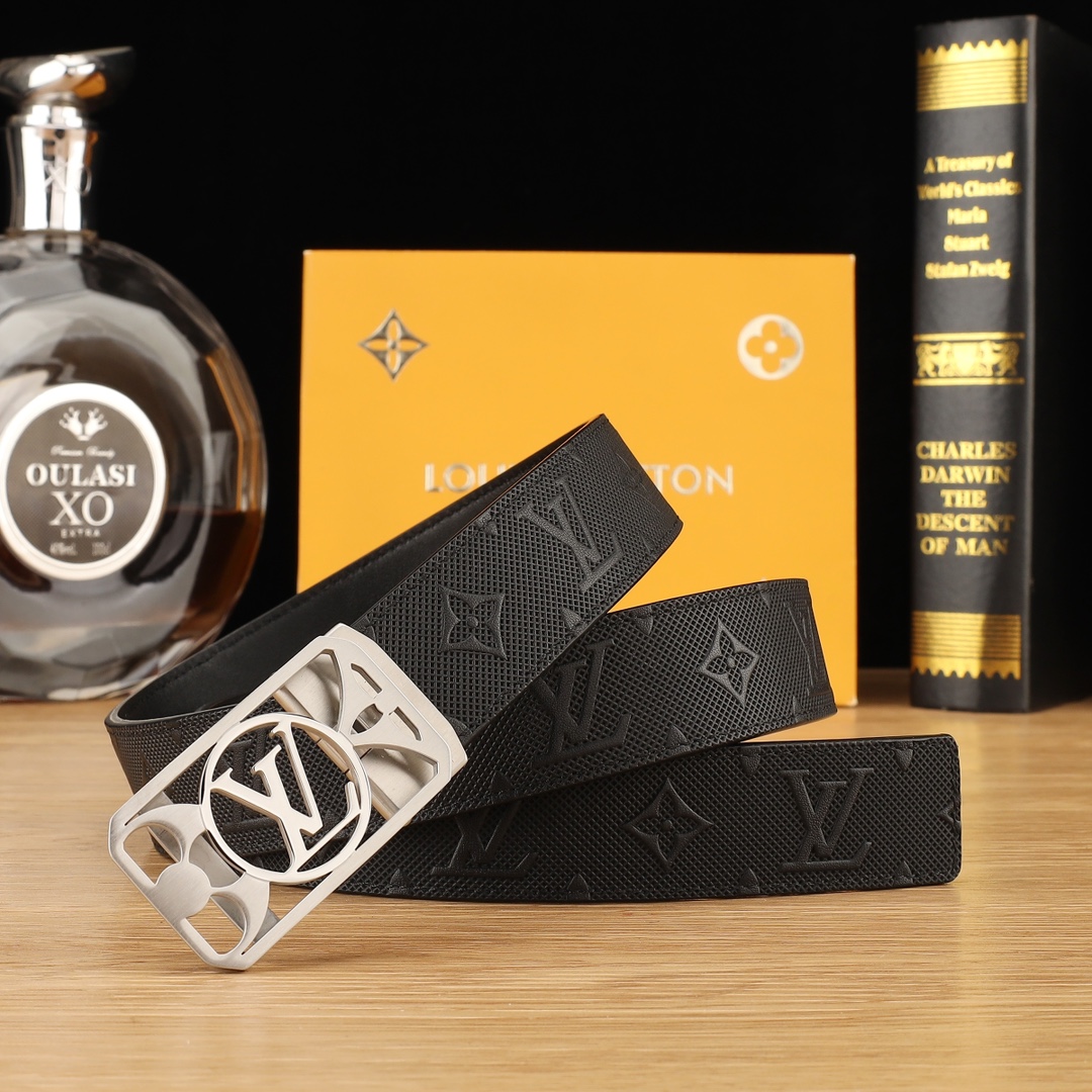 Louis Vuitton Basic Belt