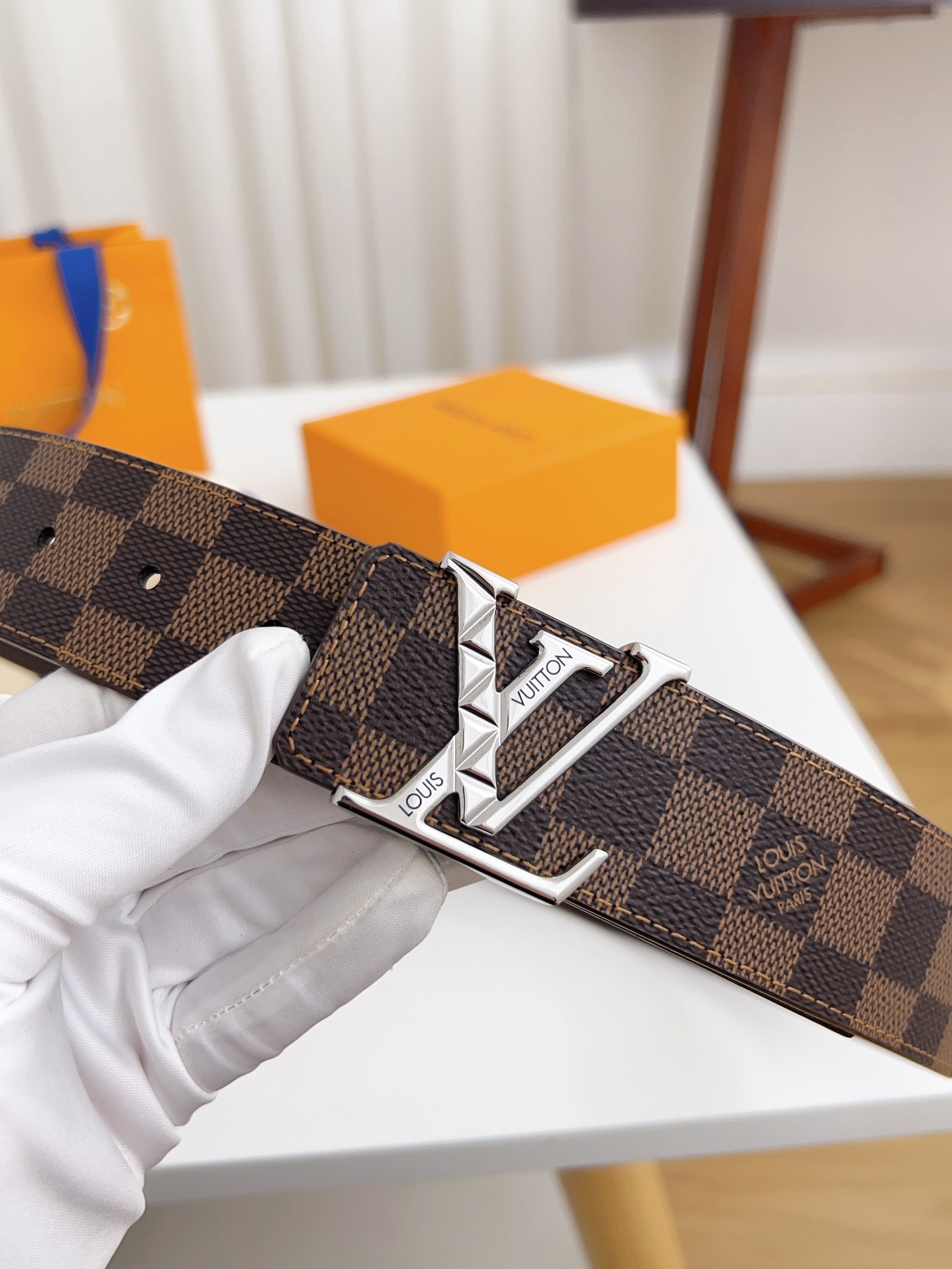 Louis Vuitton Basic Belt Cow Leather Waterproof