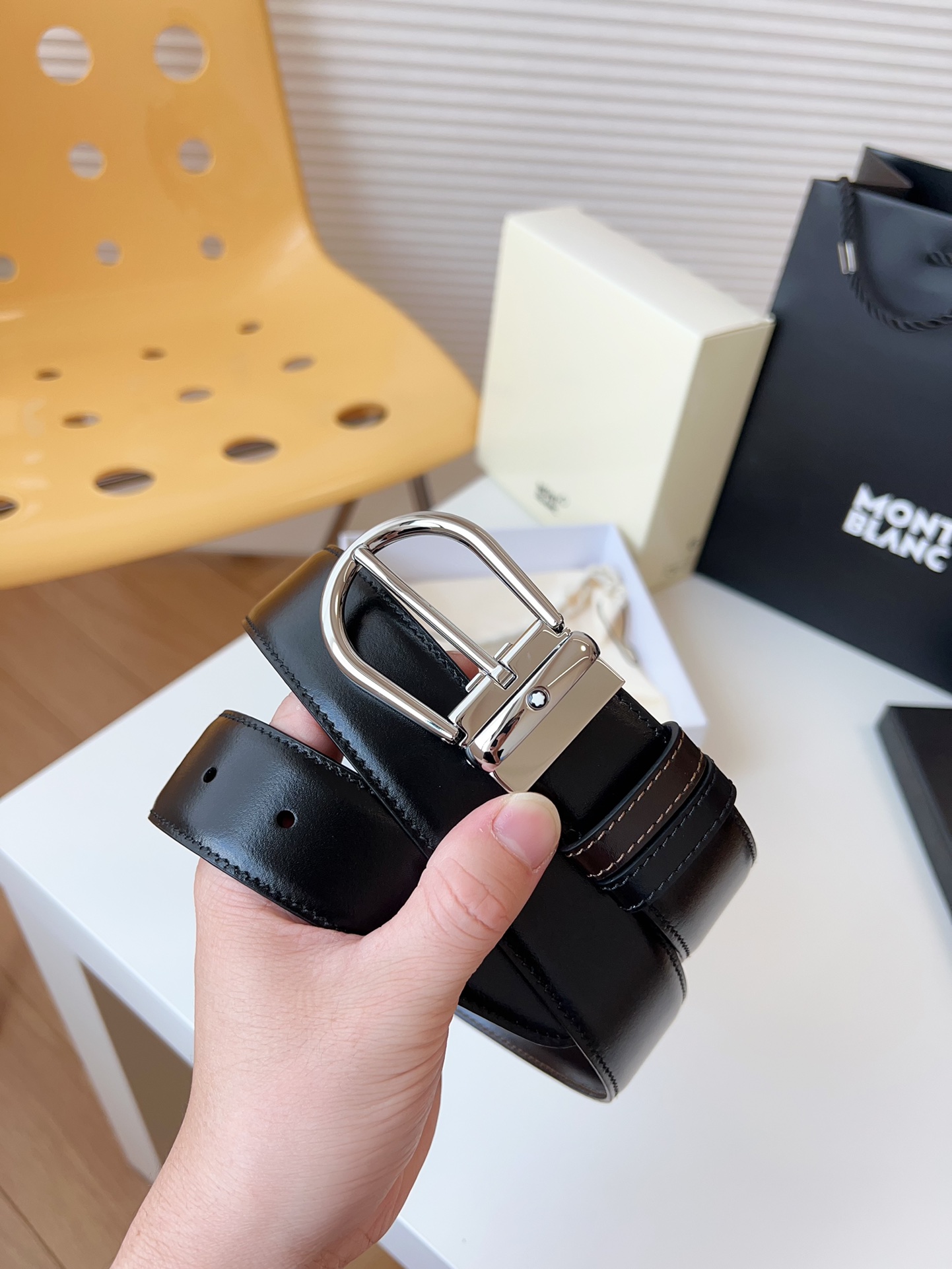 Montblanc Male Leather Belt 35mm