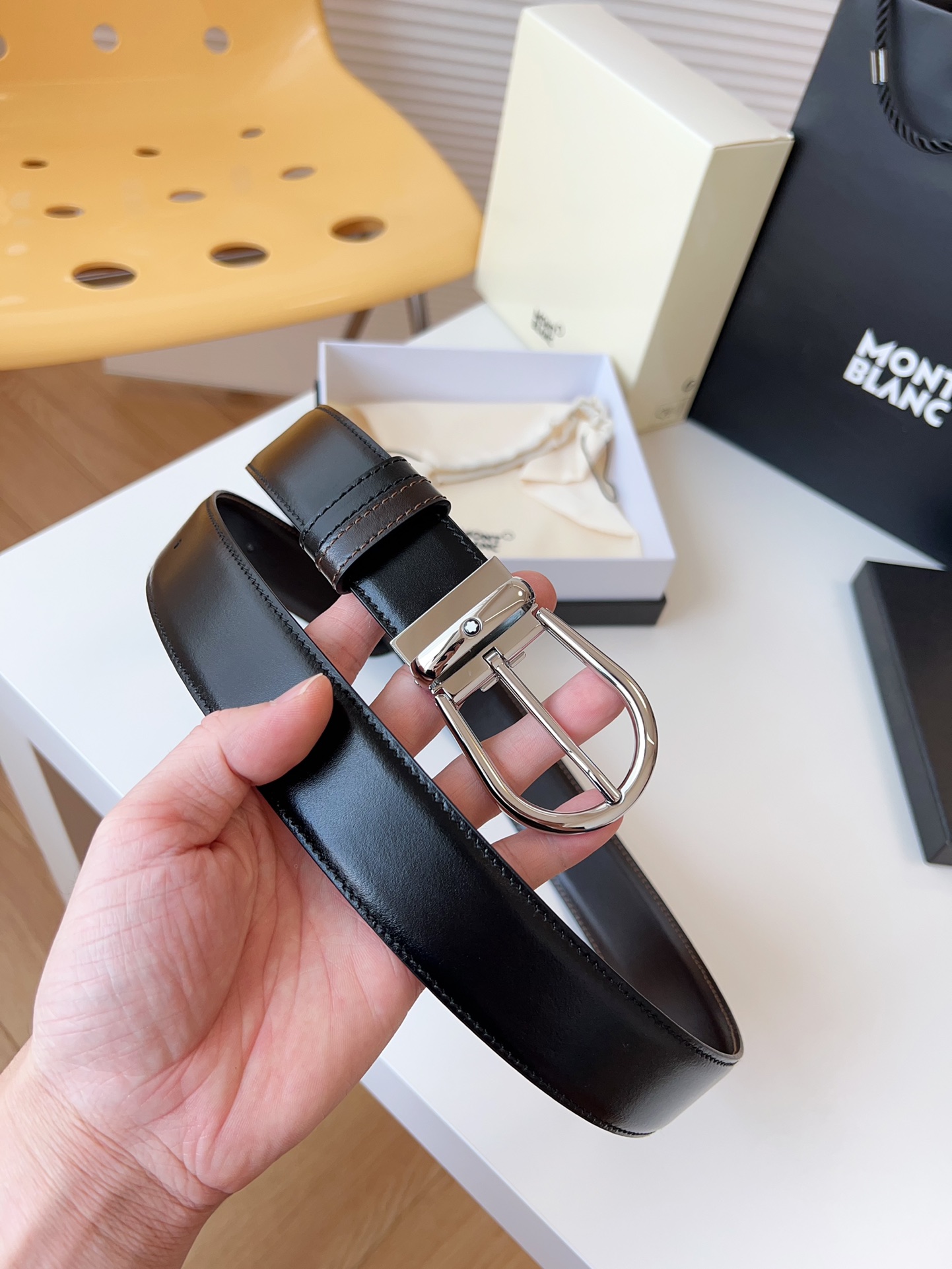 Montblanc Male Leather Belt 35mm