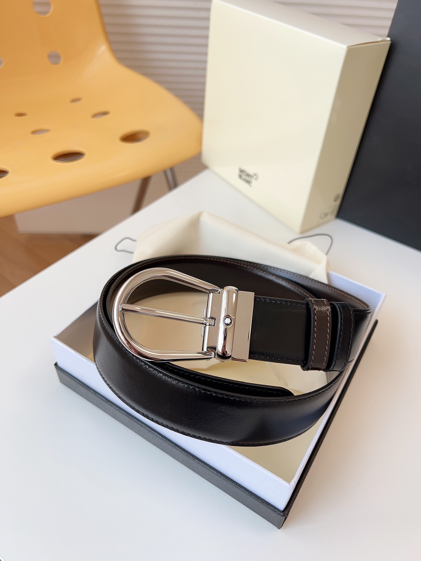 Montblanc Male Leather Belt 35mm