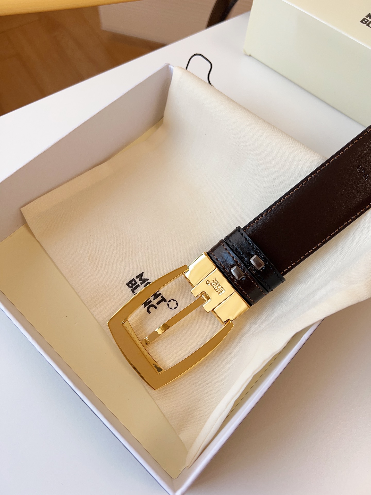 Montblanc Male Leather Belt 35mm