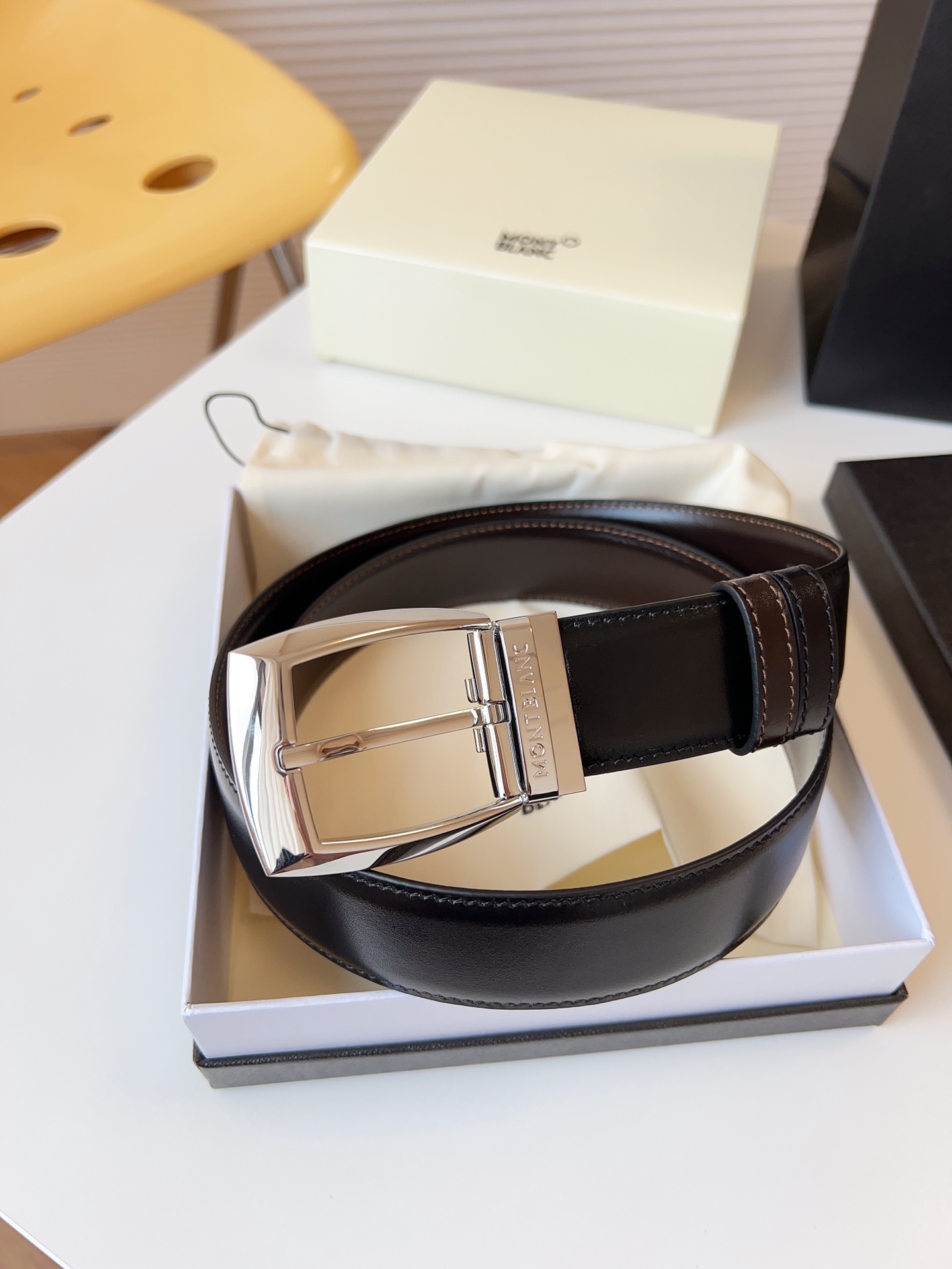 Montblanc Male Leather Belt 35mm