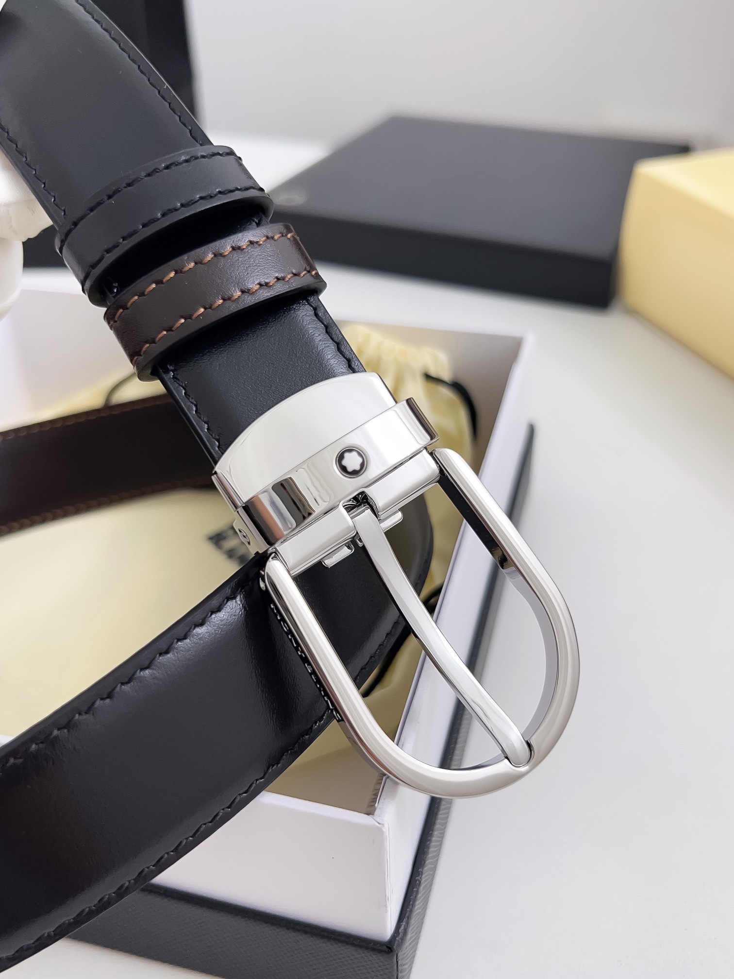 Montblanc Male Pin Buckle Belt Cow Leather M