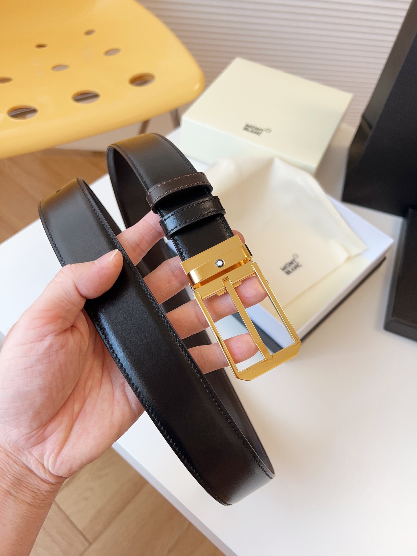 Montblanc Male Pin Buckle Belt Cow Leather M