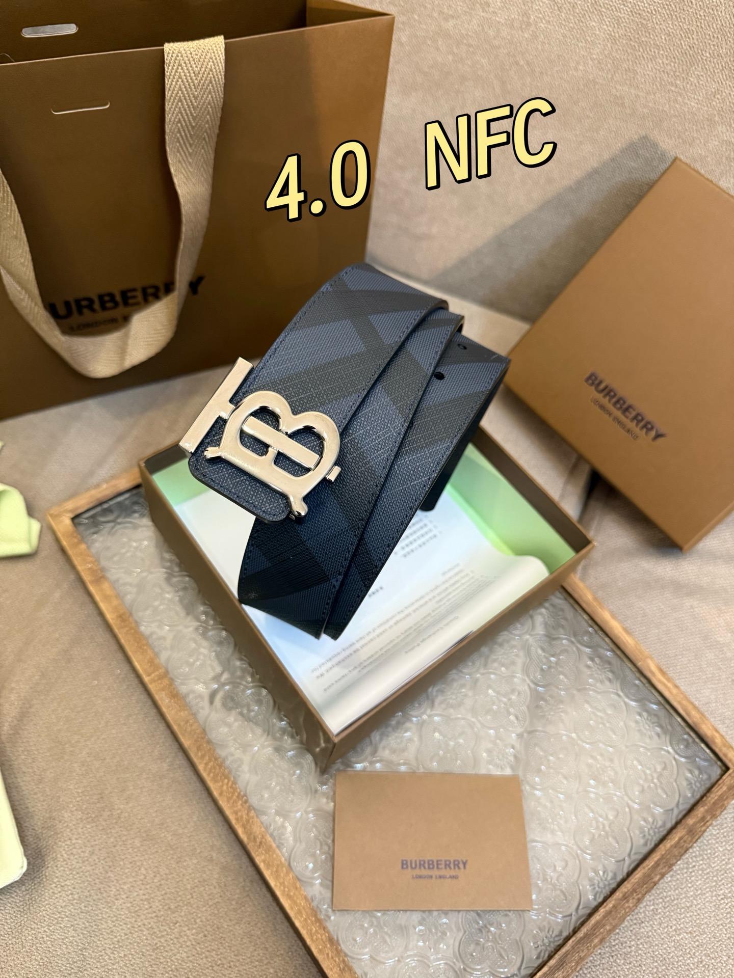 Burberry Basic Belt Cow Leather M