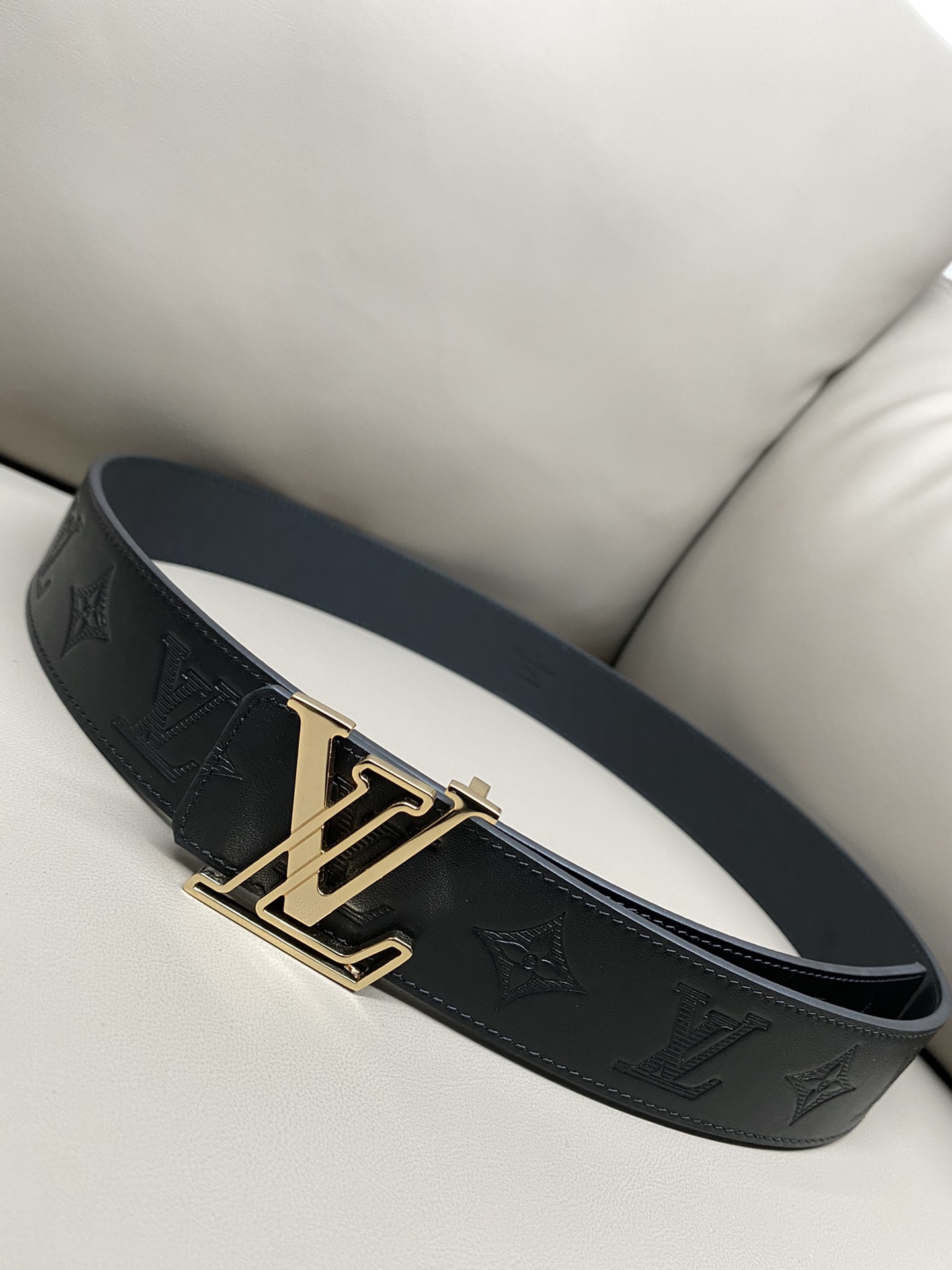 Louis Vuitton Basic Belt Cow Leather S-l