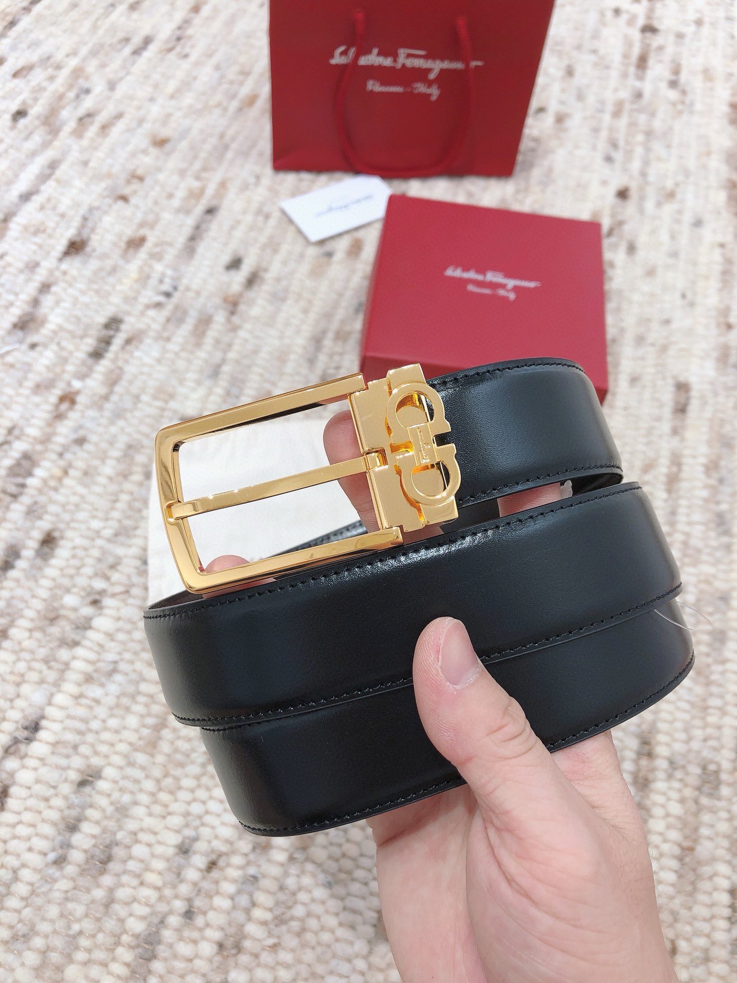 Salvatore Ferragamo Male Pin Buckle Belt S-m-l