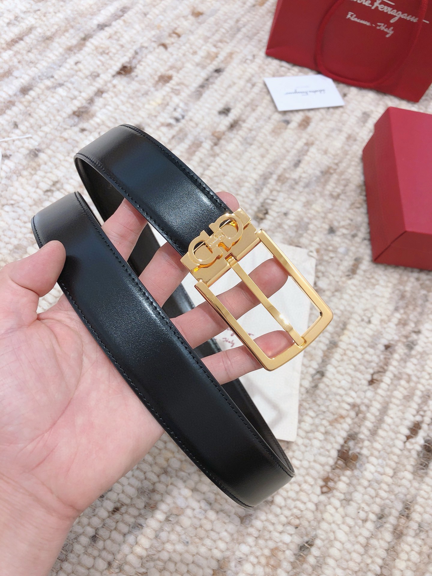 Salvatore Ferragamo Male Pin Buckle Belt S-m-l