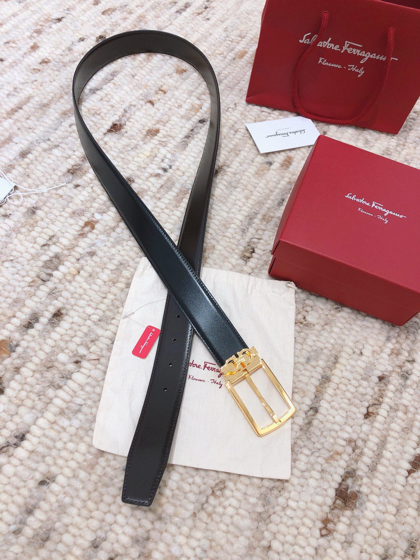 Salvatore Ferragamo Male Pin Buckle Belt S-m-l