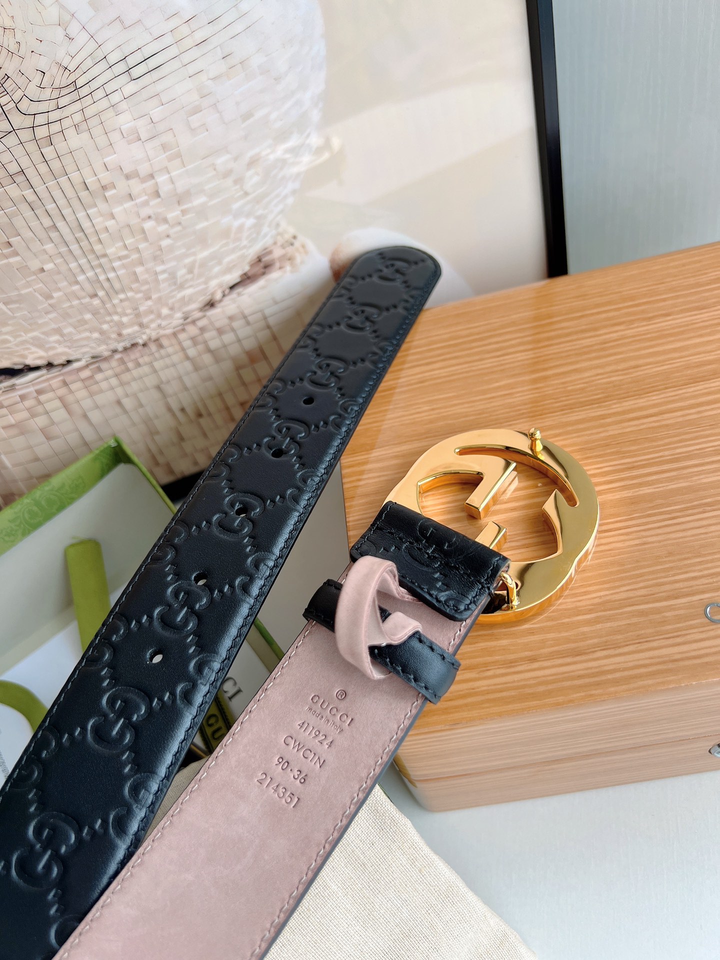 Gucci Male Leather Belt Top Grain Leather M