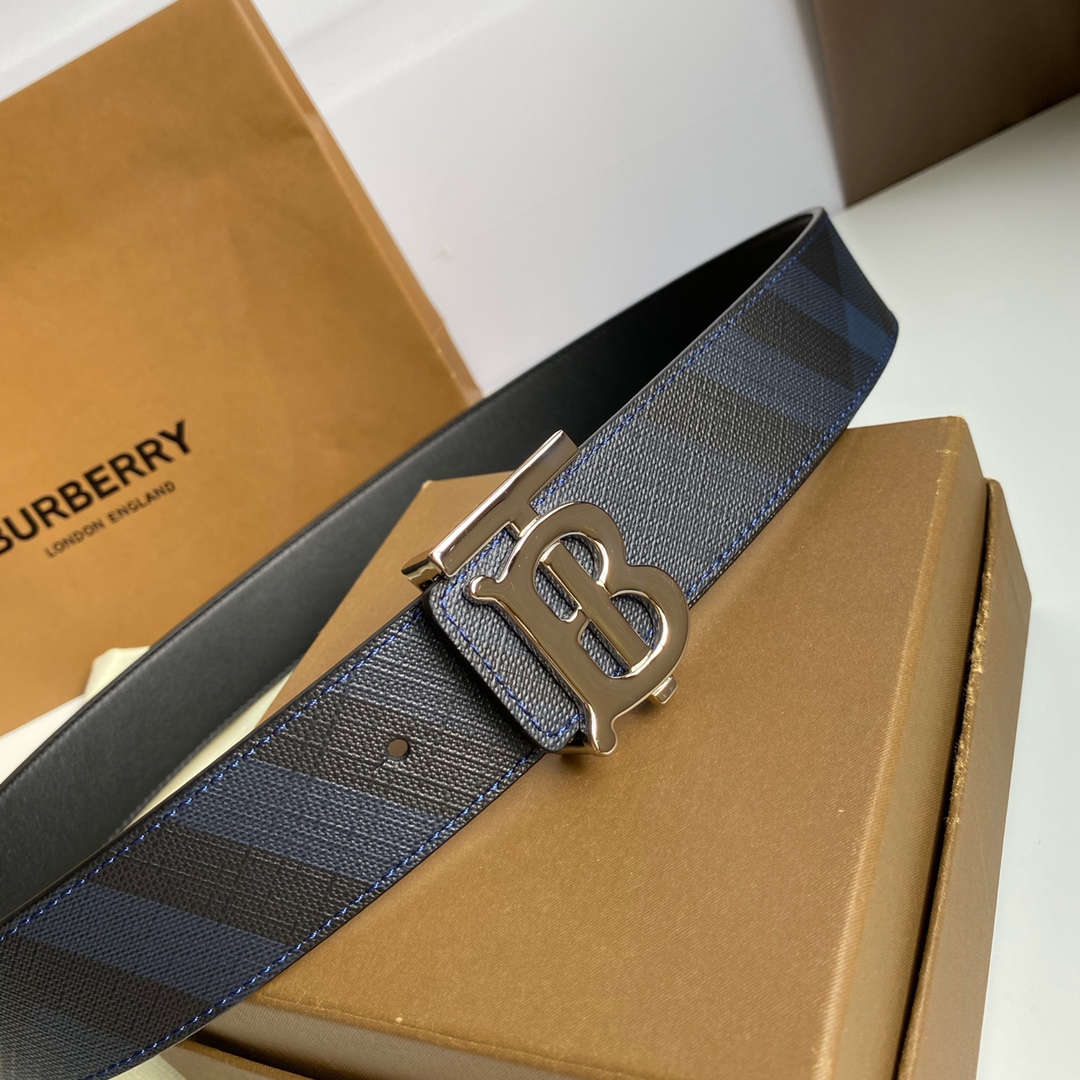 Burberry Basic Belt M