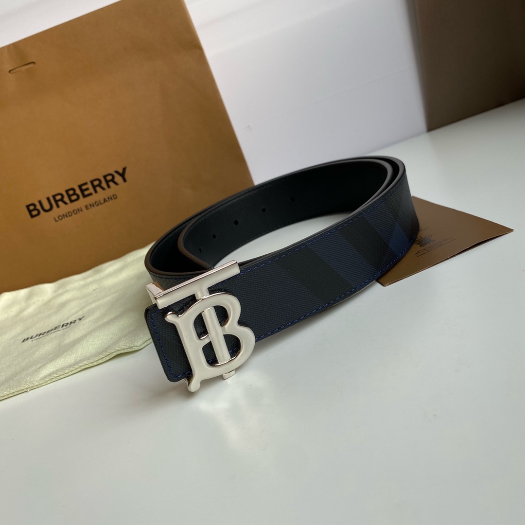 Burberry Basic Belt M