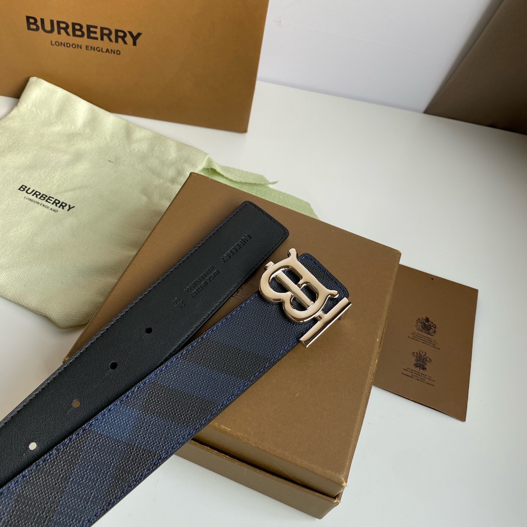 Burberry Basic Belt M