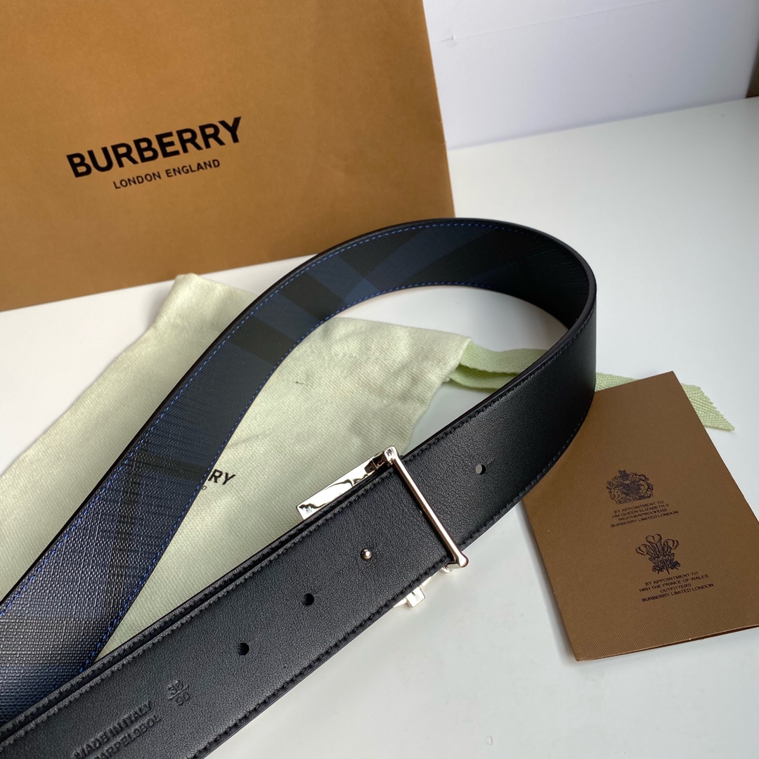 Burberry Basic Belt M